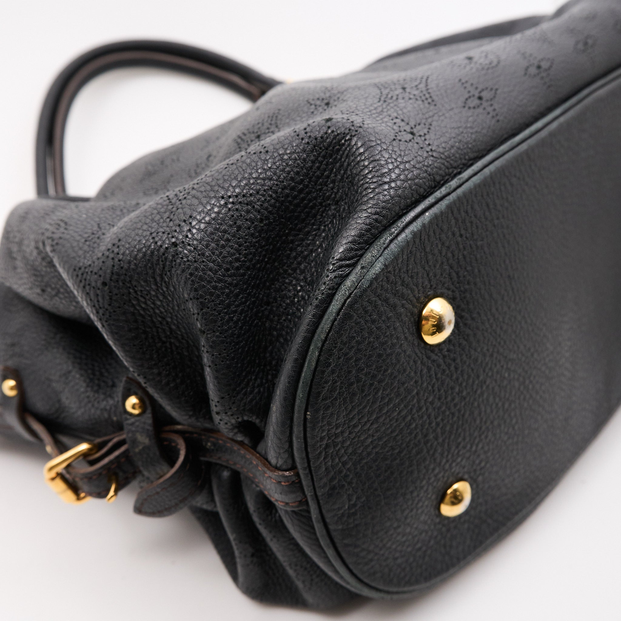 Louis Vuitton Black Mahina Hobo shoulder Bag