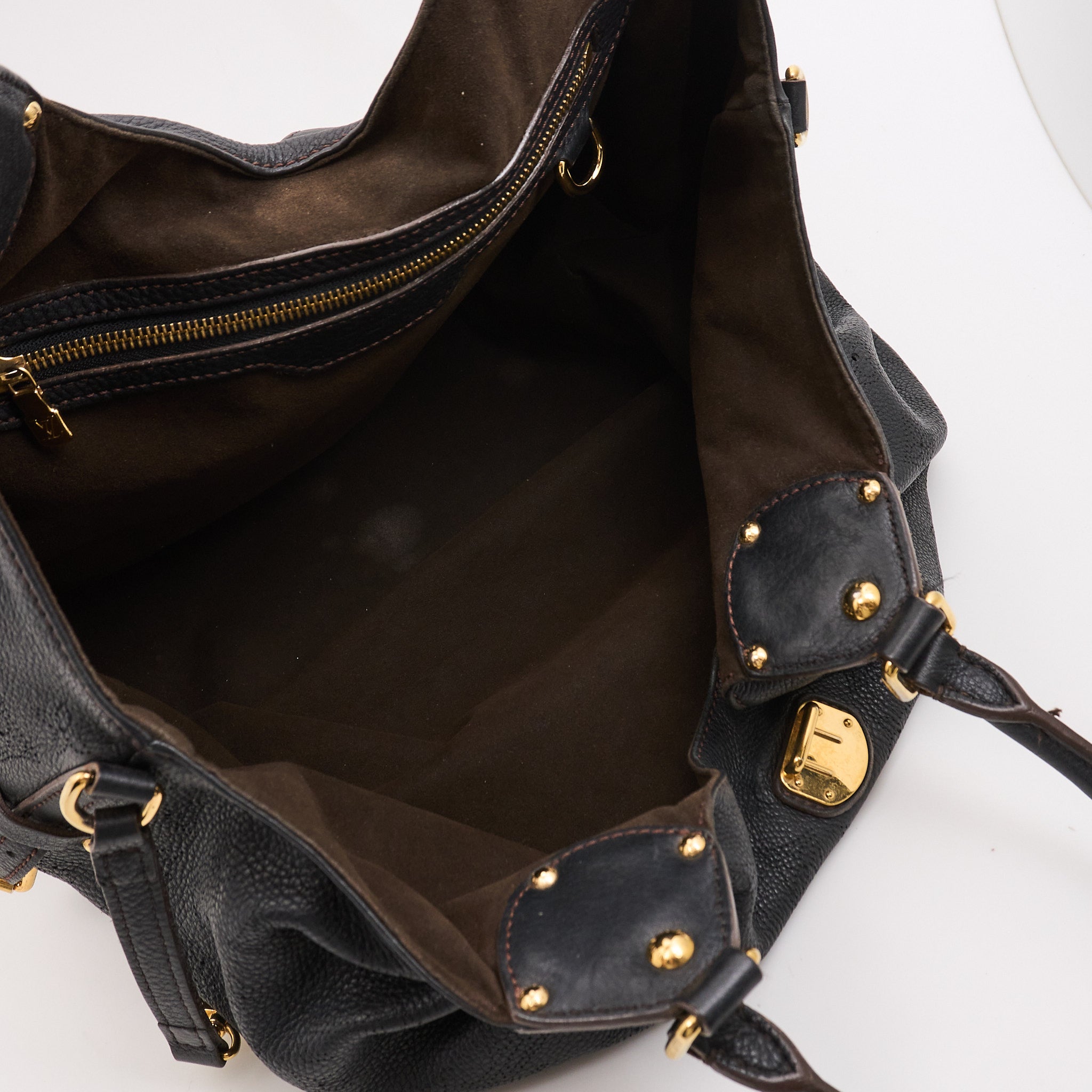 Louis Vuitton Black Mahina Hobo shoulder Bag