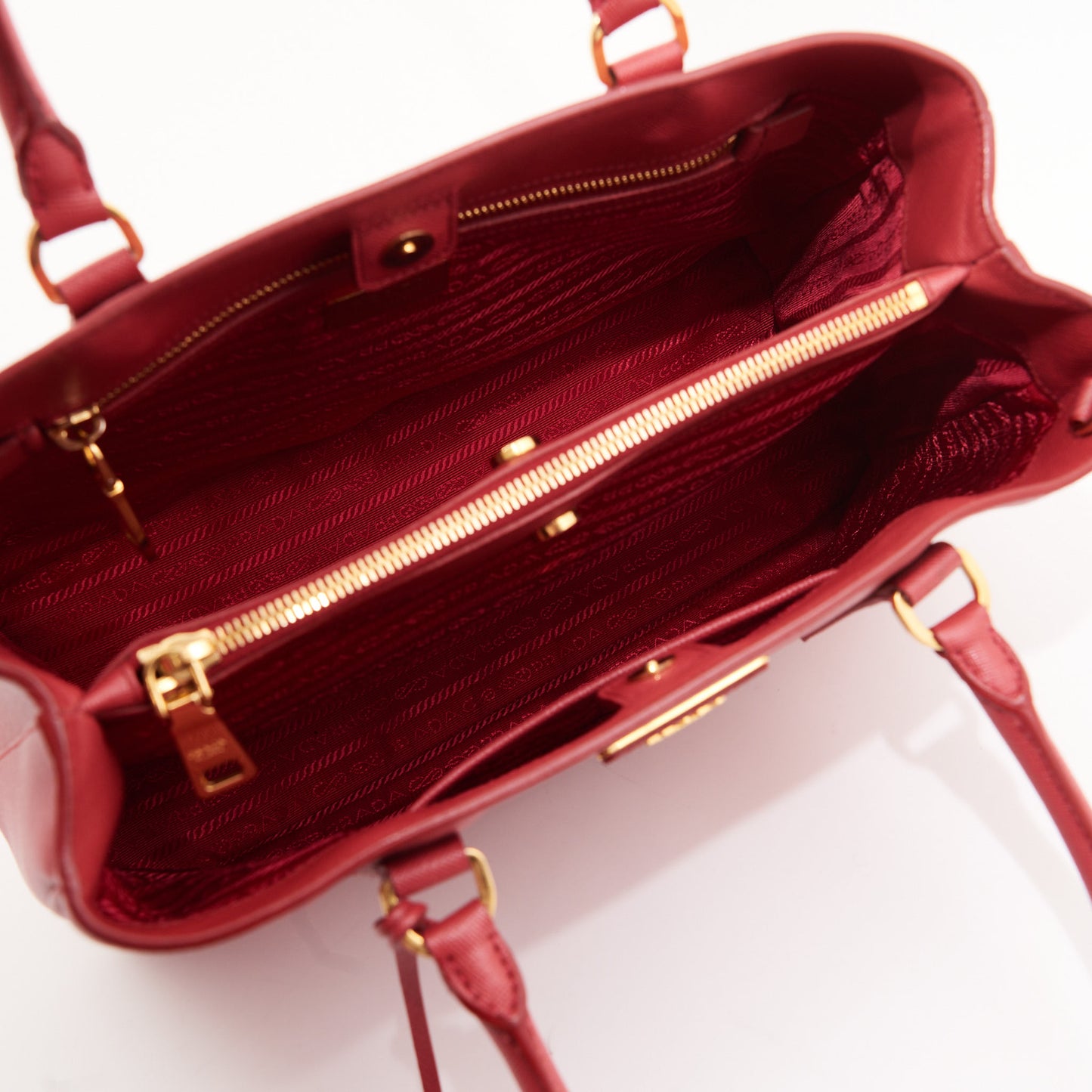 Prada Leather Saffiano Galleria Tote Bag in Red