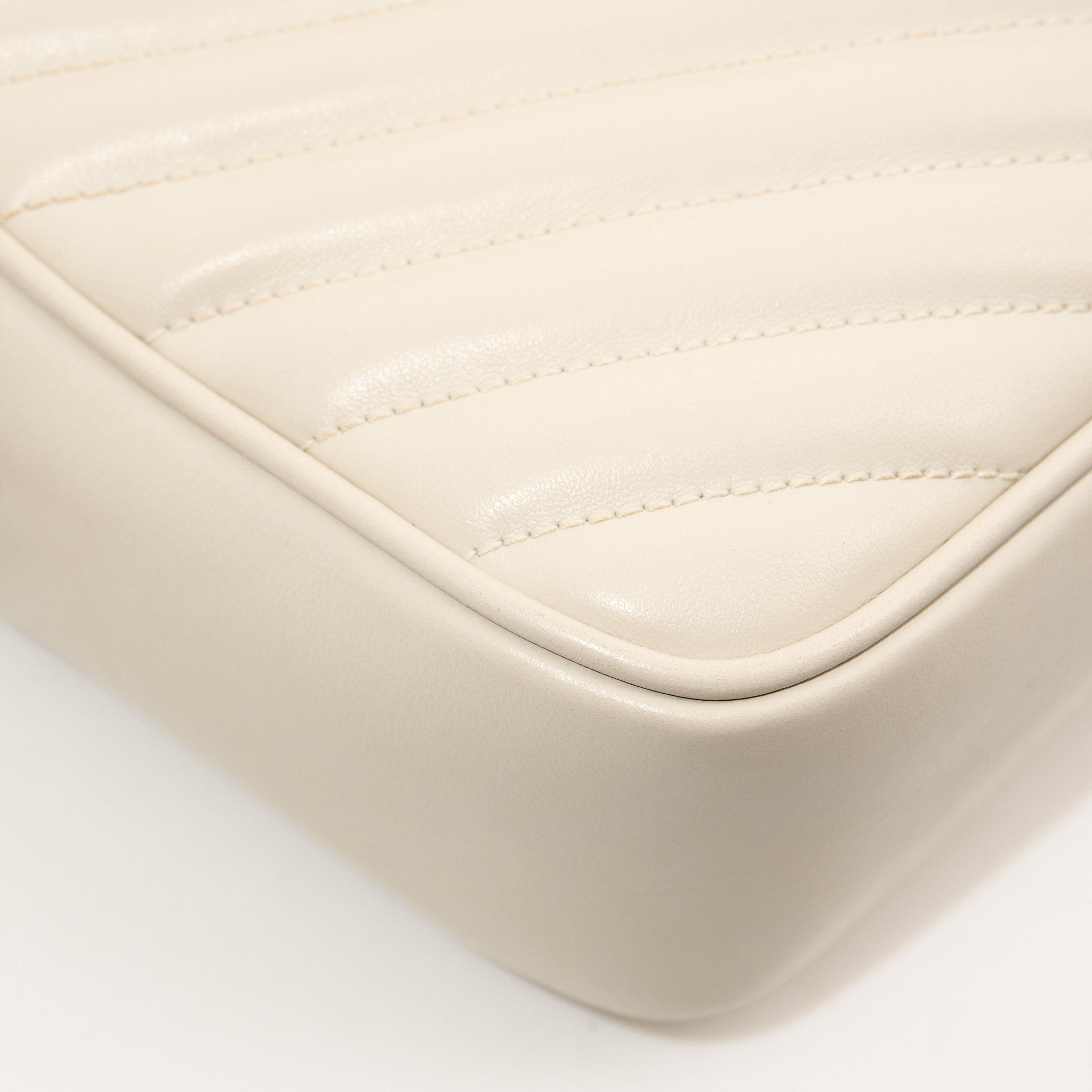 Saint Laurent Lou Camera Bag in Crema Soft