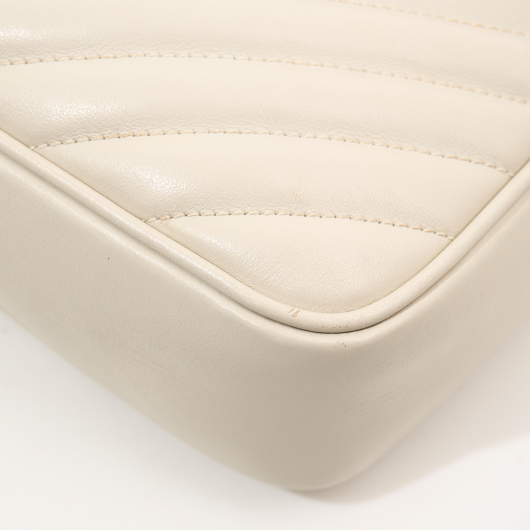 Saint Laurent Lou Camera Bag in Crema Soft