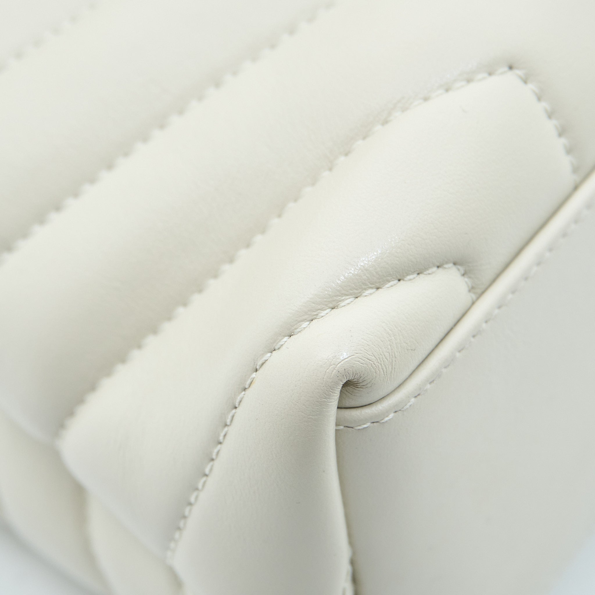 Saint Laurent Lou Lou Small Bag Crema Soft