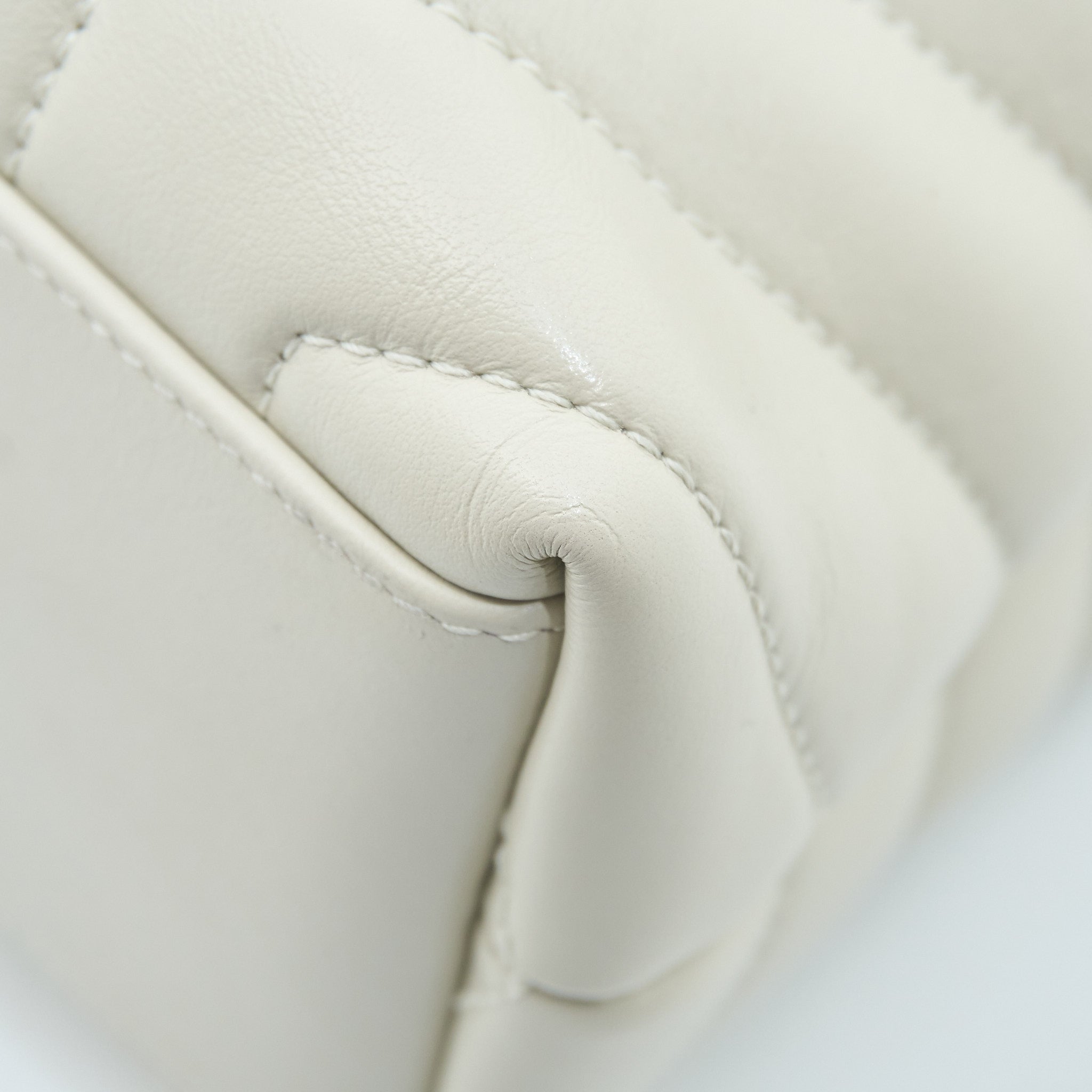 Saint Laurent Lou Lou Small Bag Crema Soft