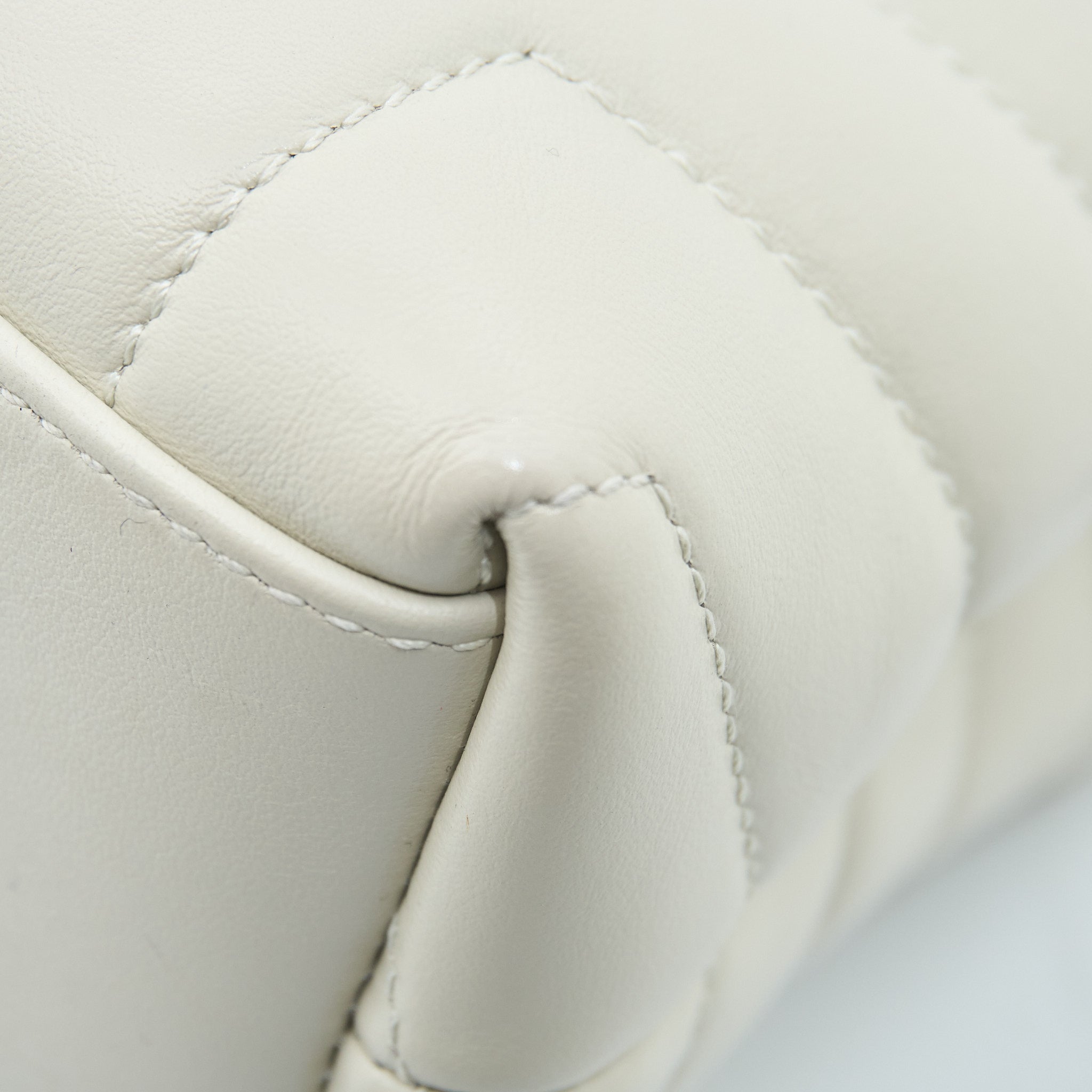 Saint Laurent Lou Lou Small Bag Crema Soft