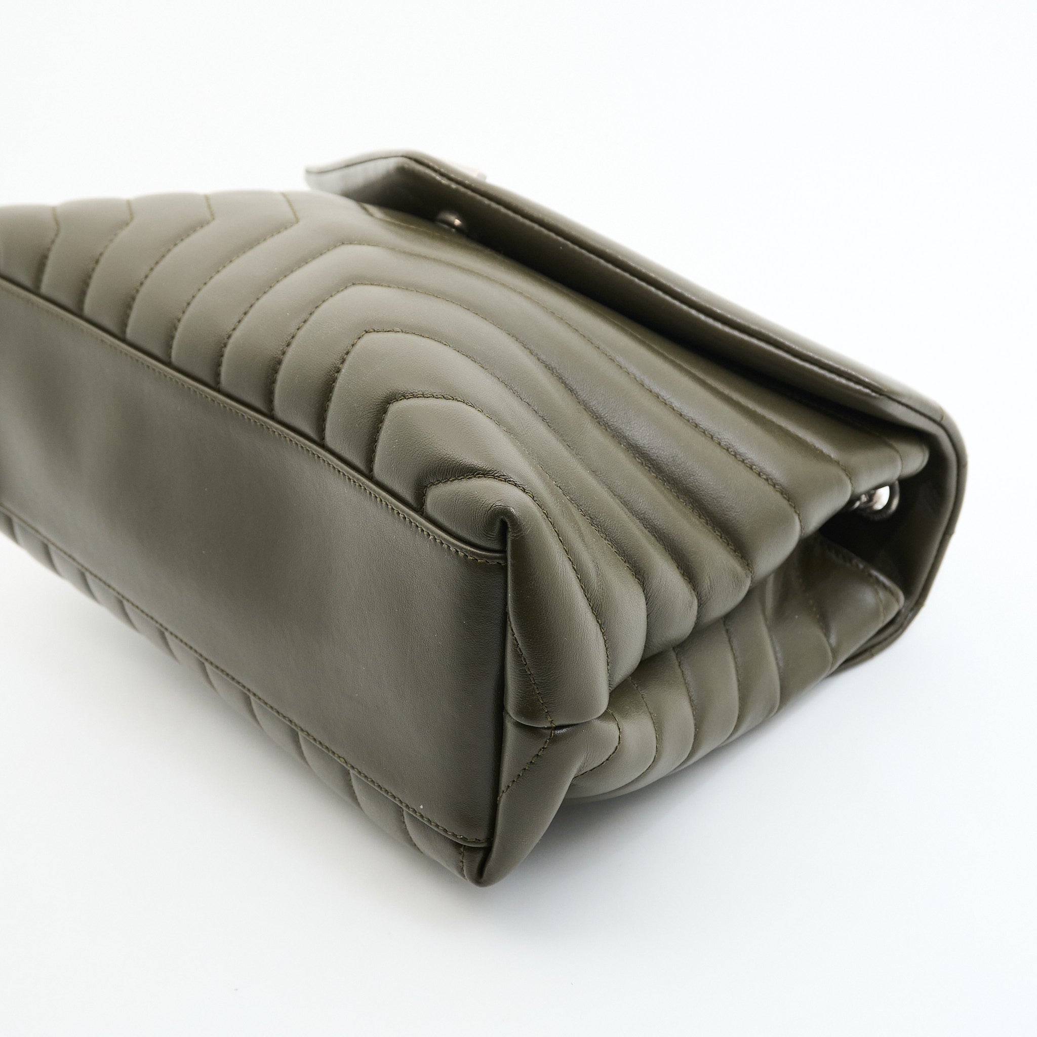 Saint Laurent Medium Lou Lou Handbag in Olive Green