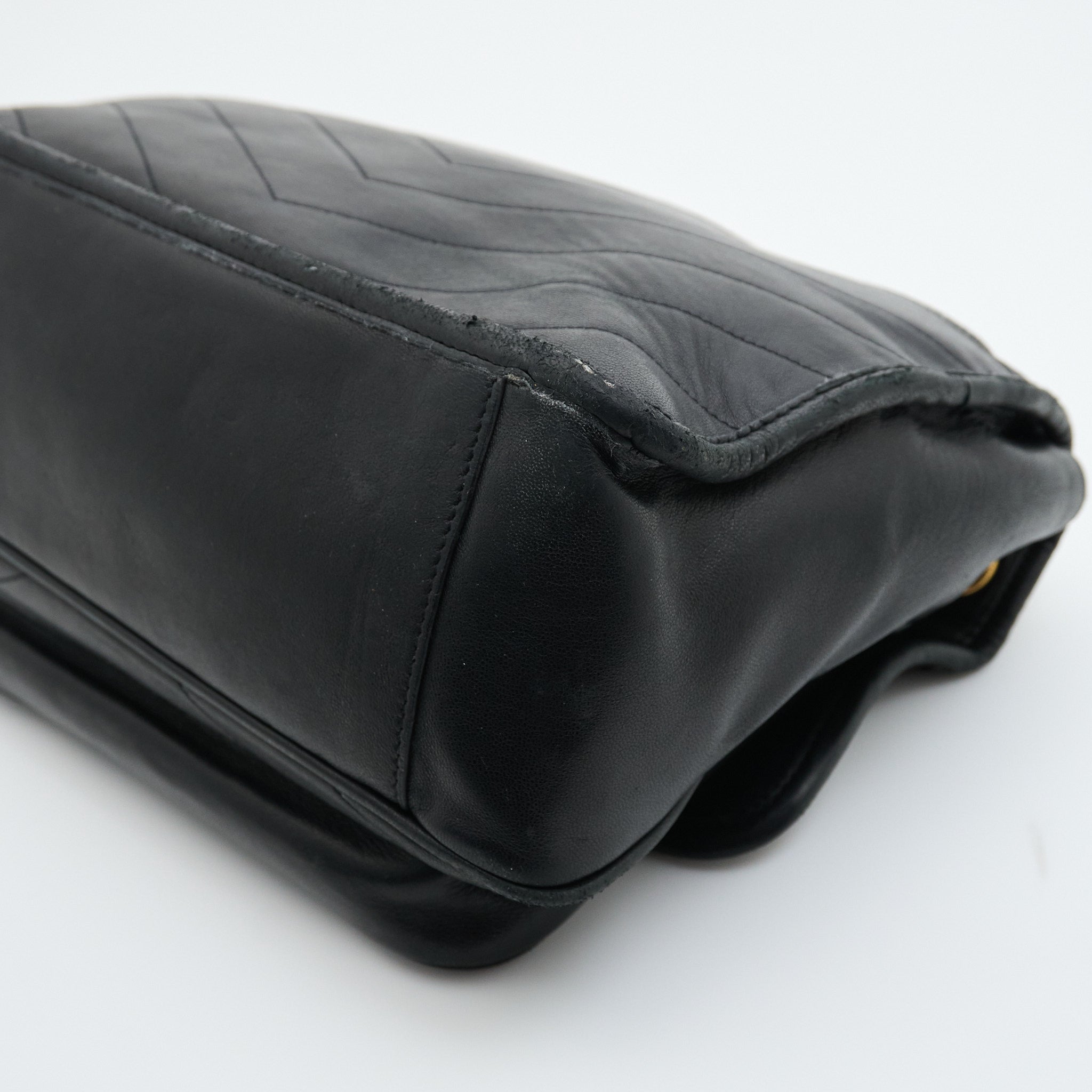 Saint Laurent Medium Nikki Bag