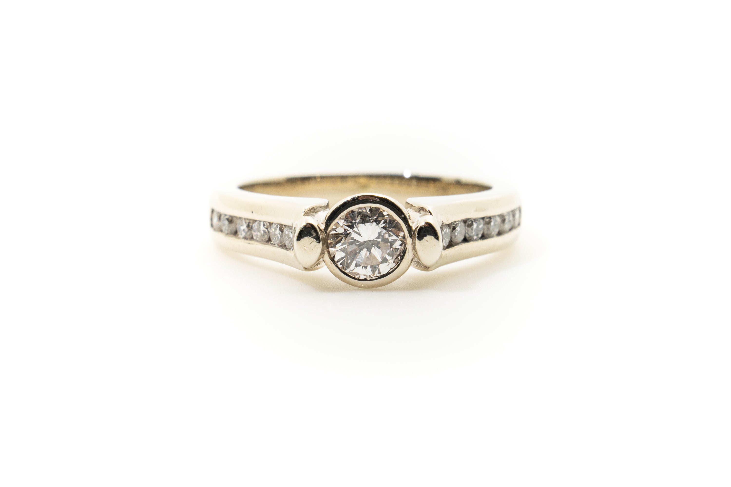 Custom 14ct White Gold Solitaire Ring