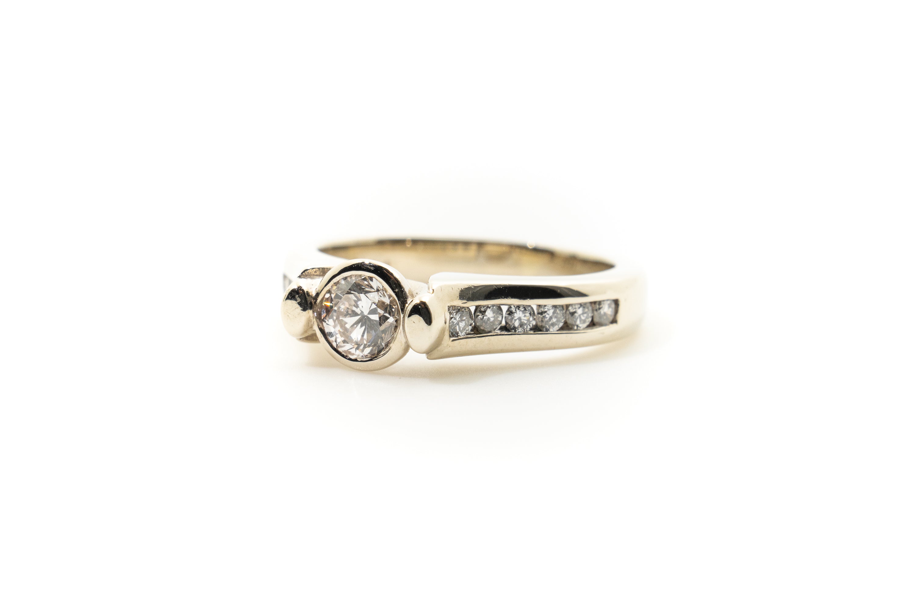 Custom 14ct White Gold Solitaire Ring