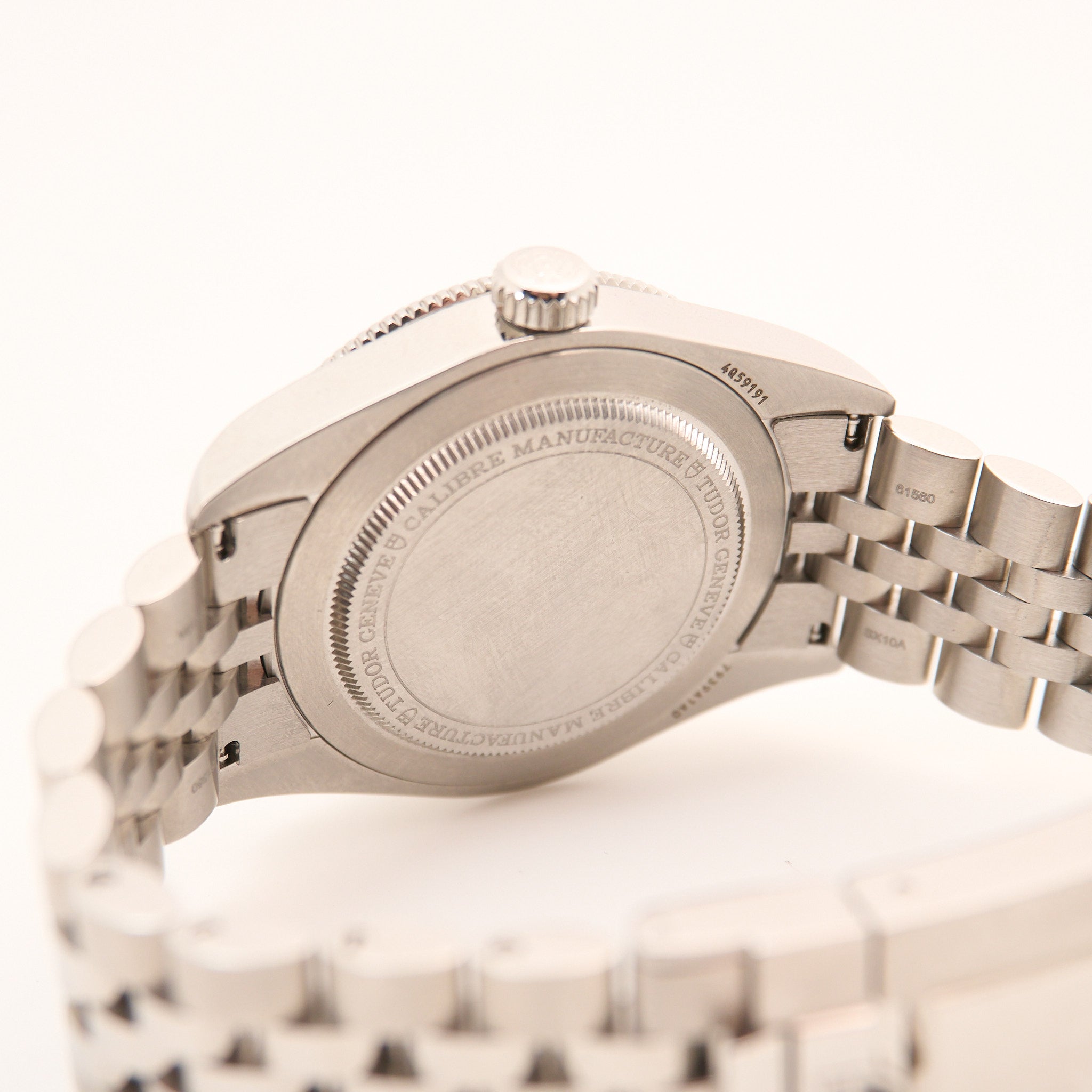 Tudor Black Bay 39 Burgundy Watch