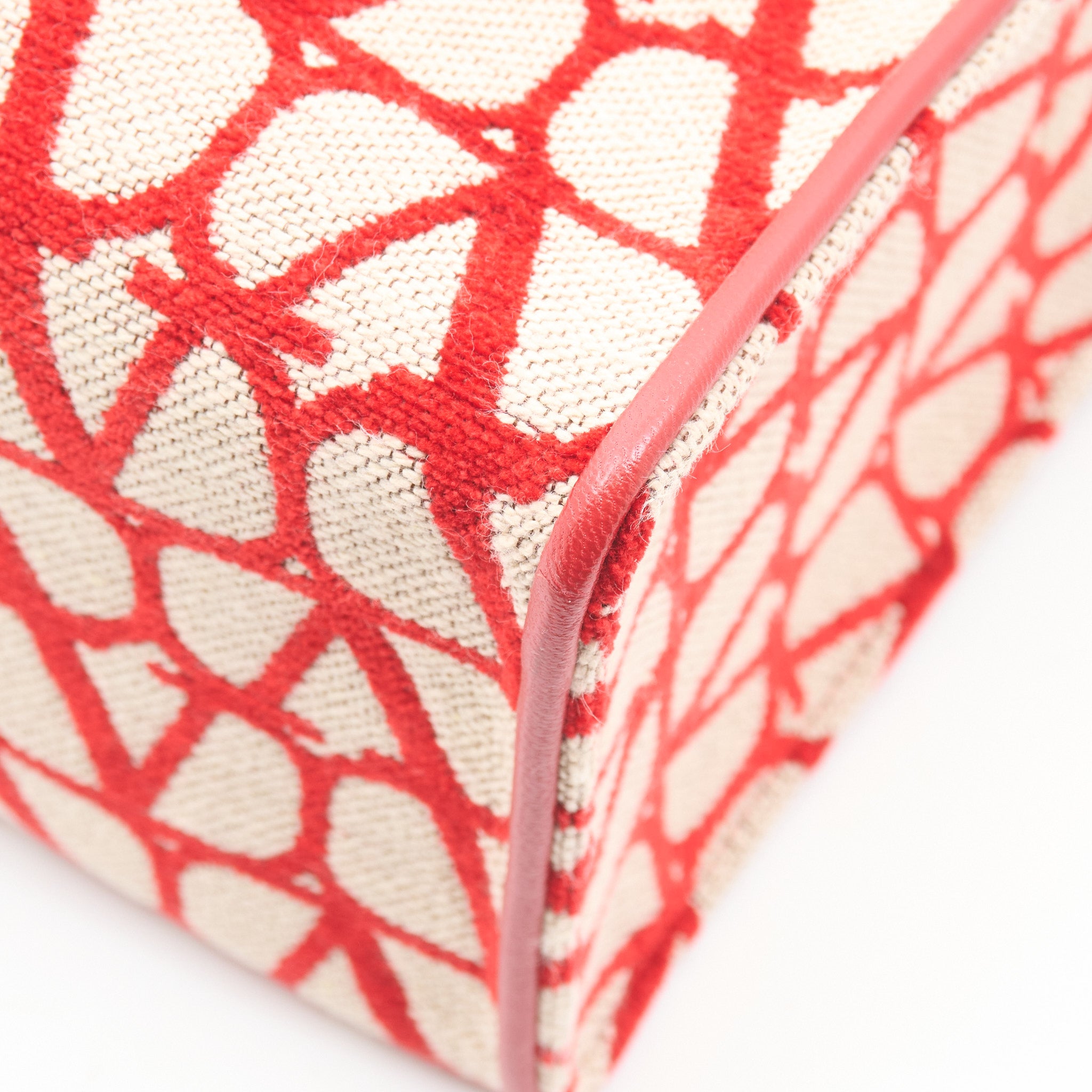 Valentino Garavani Le Troisième Tote