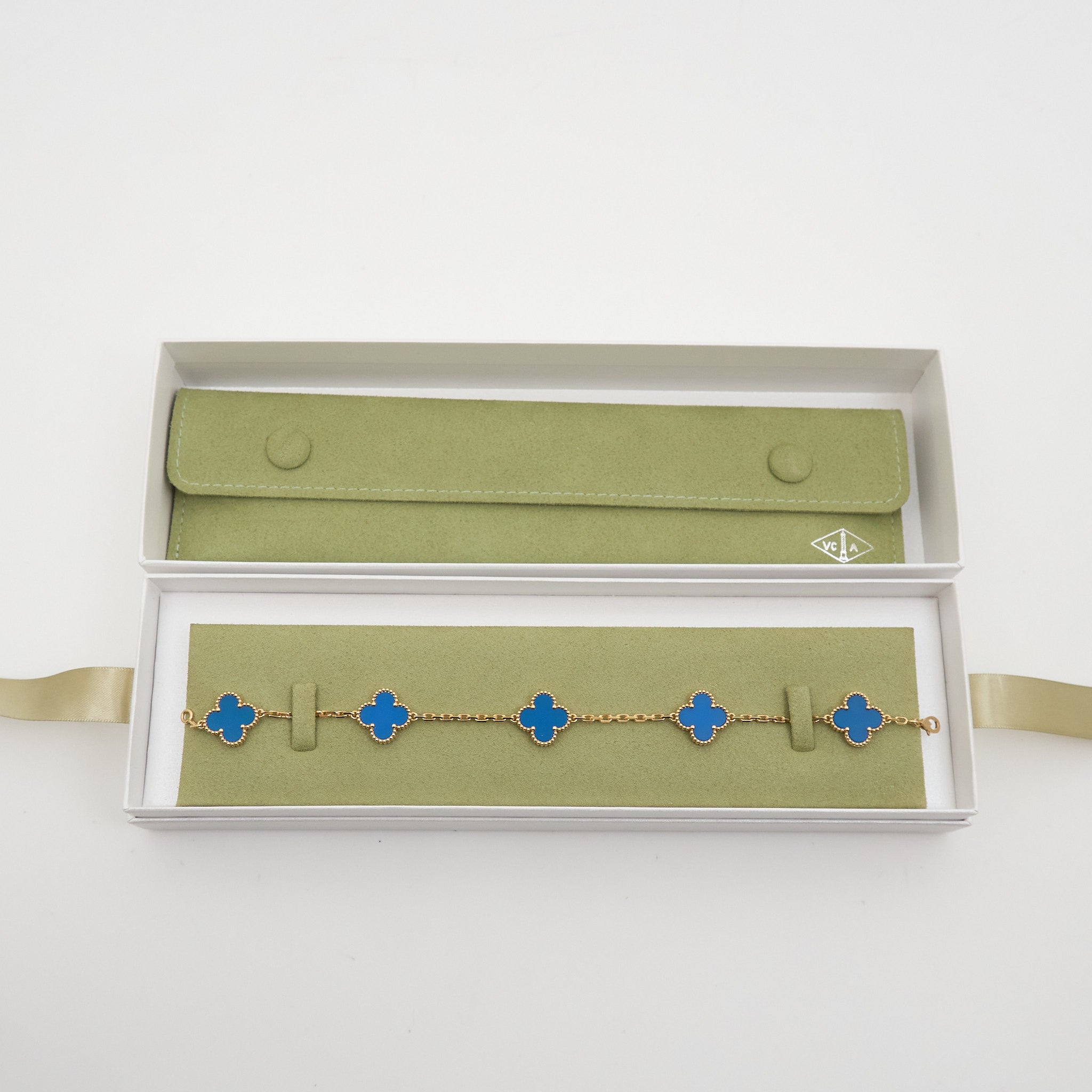 Van Cleef & Arpels Vintage Alhambra 5 Motif Bracelet 18K Yellow Gold & Agate