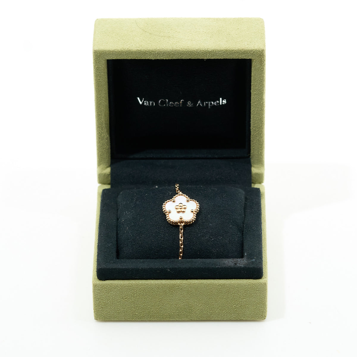 Van Cleef & Arpels Lucky Spring bracelet Plum Blossom