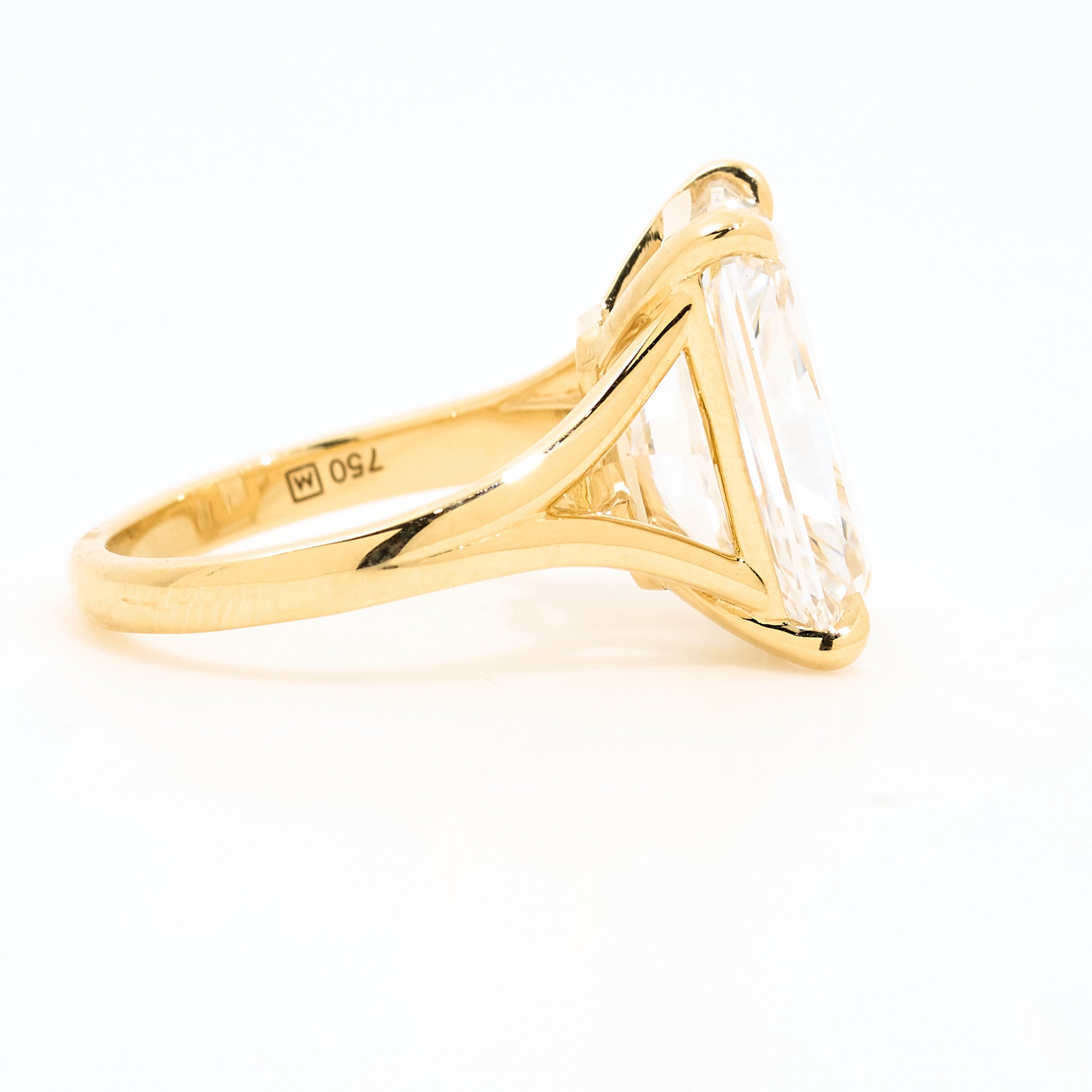 MV&Co Custom 10.22ct Lab-Grown Diamond Solitaire Ring in 18ct Yellow Gold