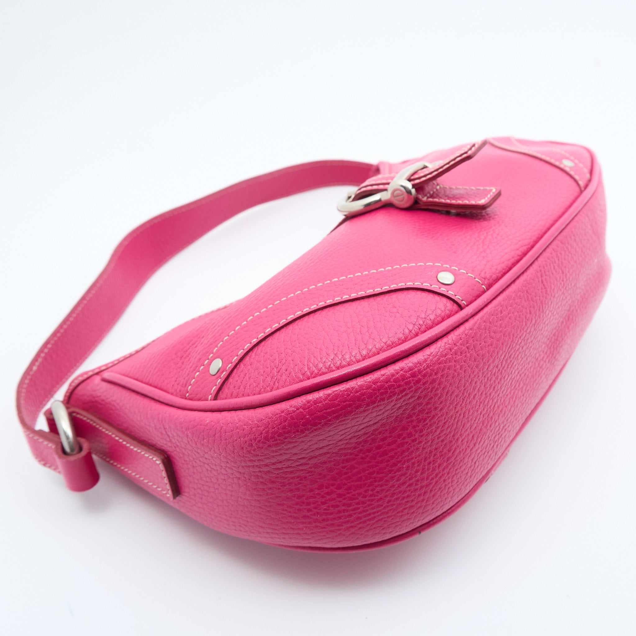 Burberry Vintage Leather Shoulder Bag in Fuchsia Pink