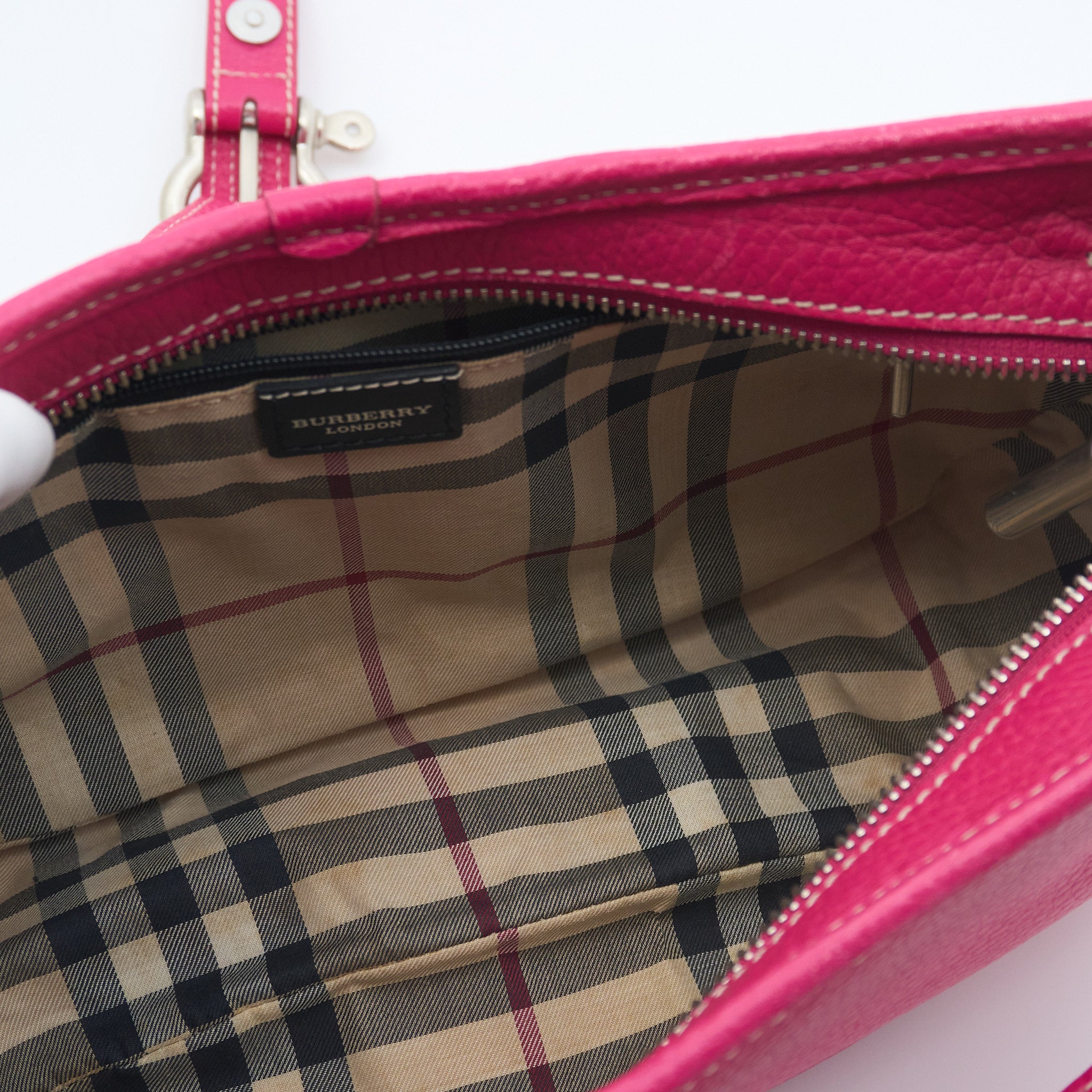 Burberry Vintage Leather Shoulder Bag in Fuchsia Pink