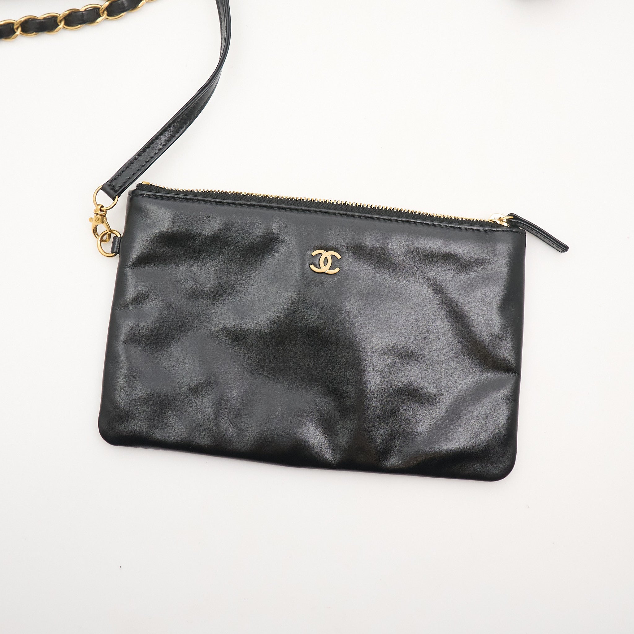 Chanel 22 Small Shiny Calfskin Black Bag