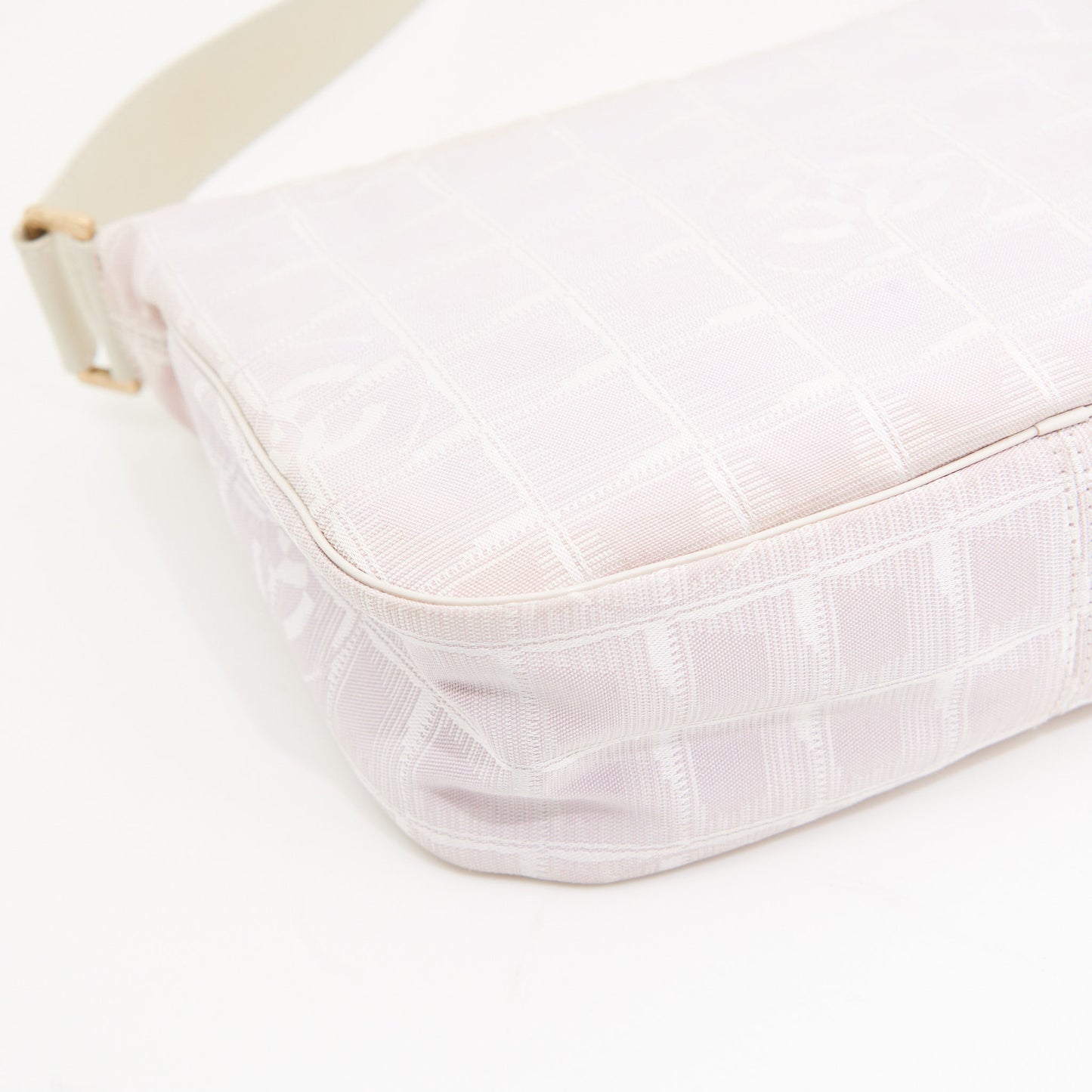 Chanel Canvas Shoulder Bag in Pink GHW