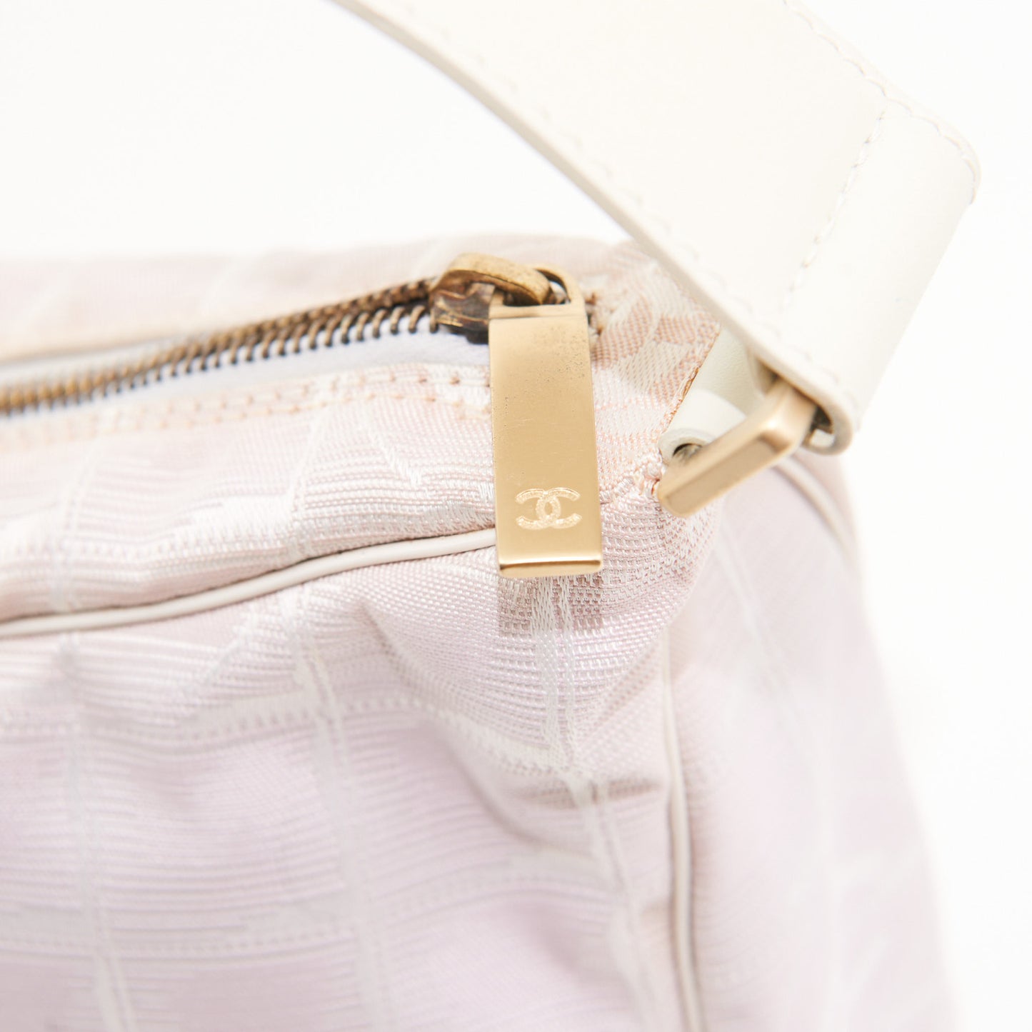 Chanel Canvas Shoulder Bag in Pink GHW