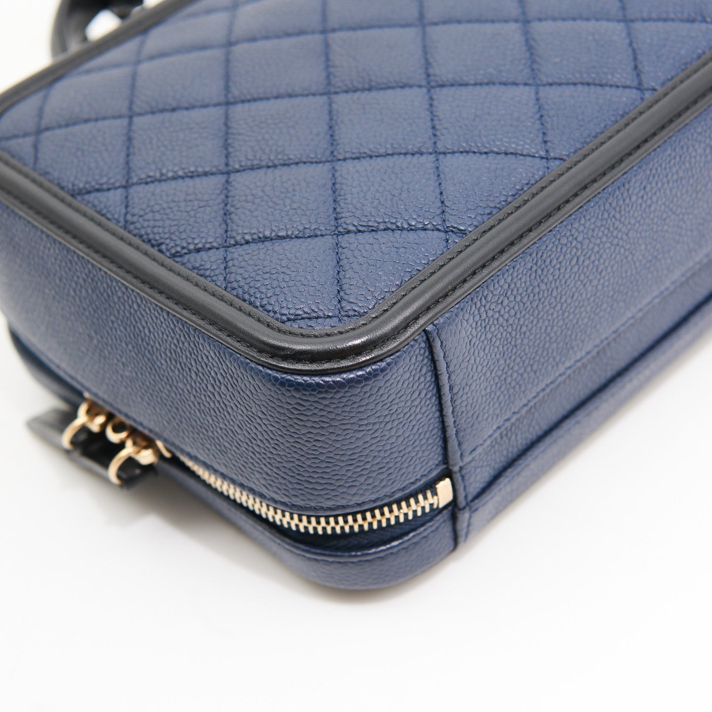 Chanel Caviar Quilted Handbag in Navy GHW