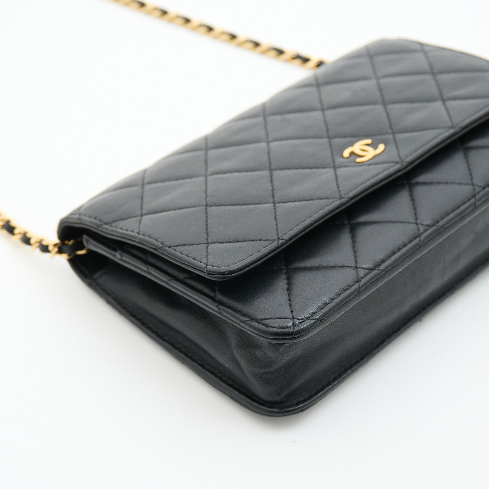 Chanel Black Lambskin Wallet On Chain GHW