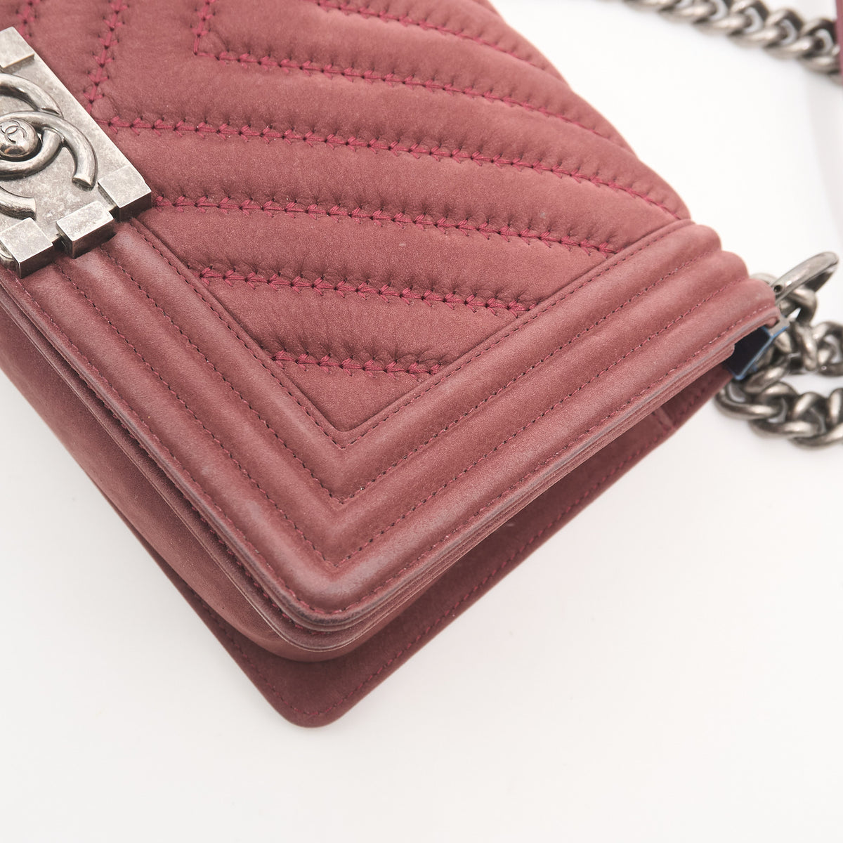 Chanel Medium Chevron Burdungy Nubuck Boy Bag SHW