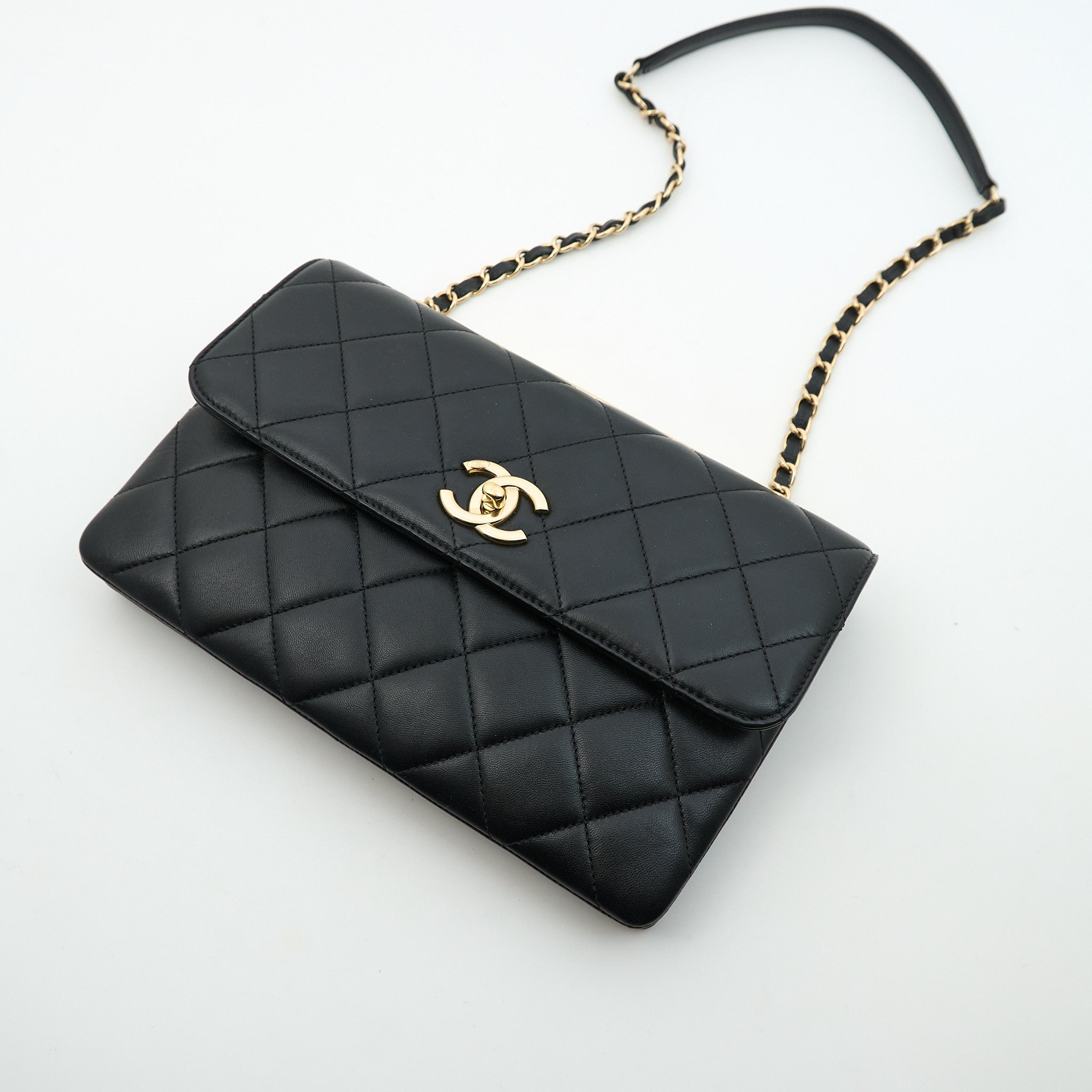 Chanel Lambskin Quilted Medium Trendy Flap Bag