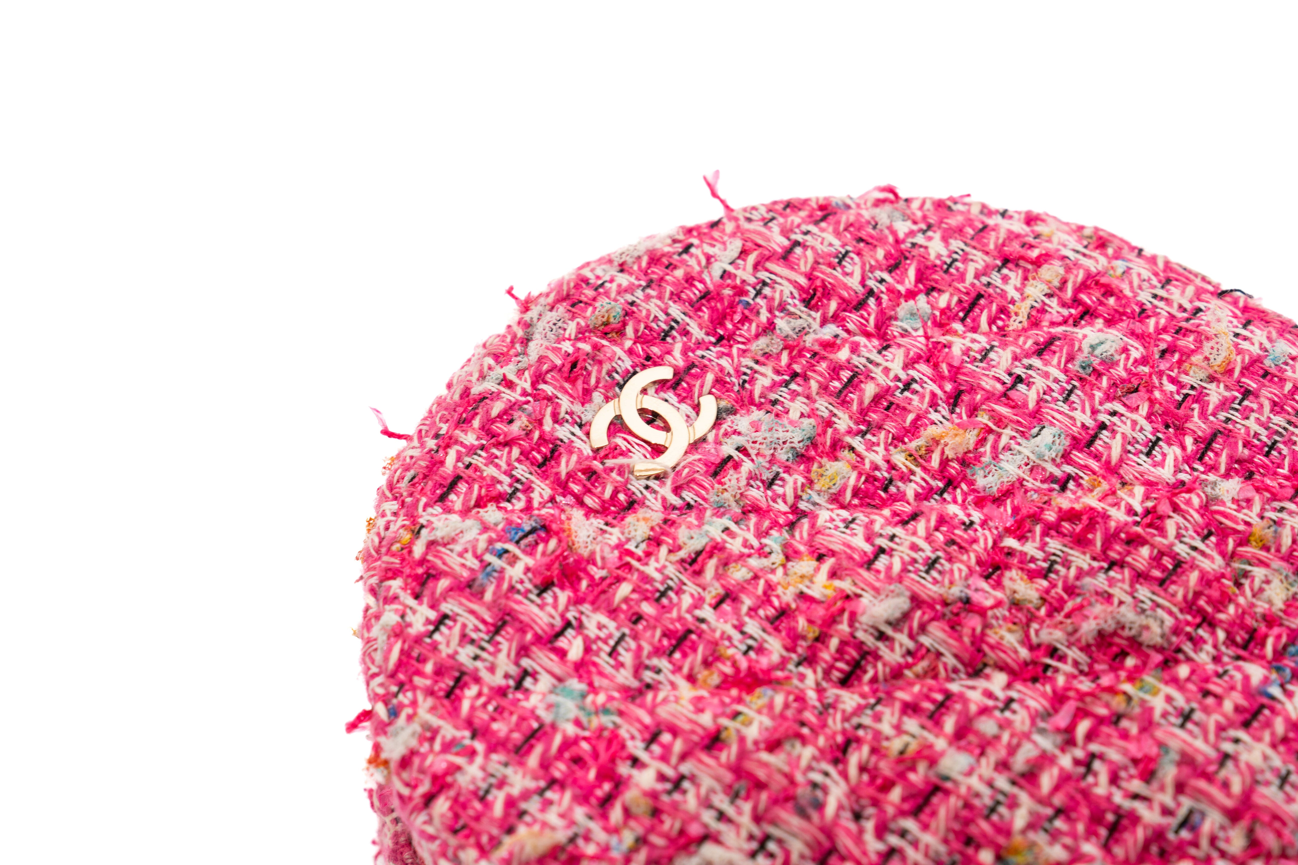 Chanel Tweed Handbag in Pink GHW