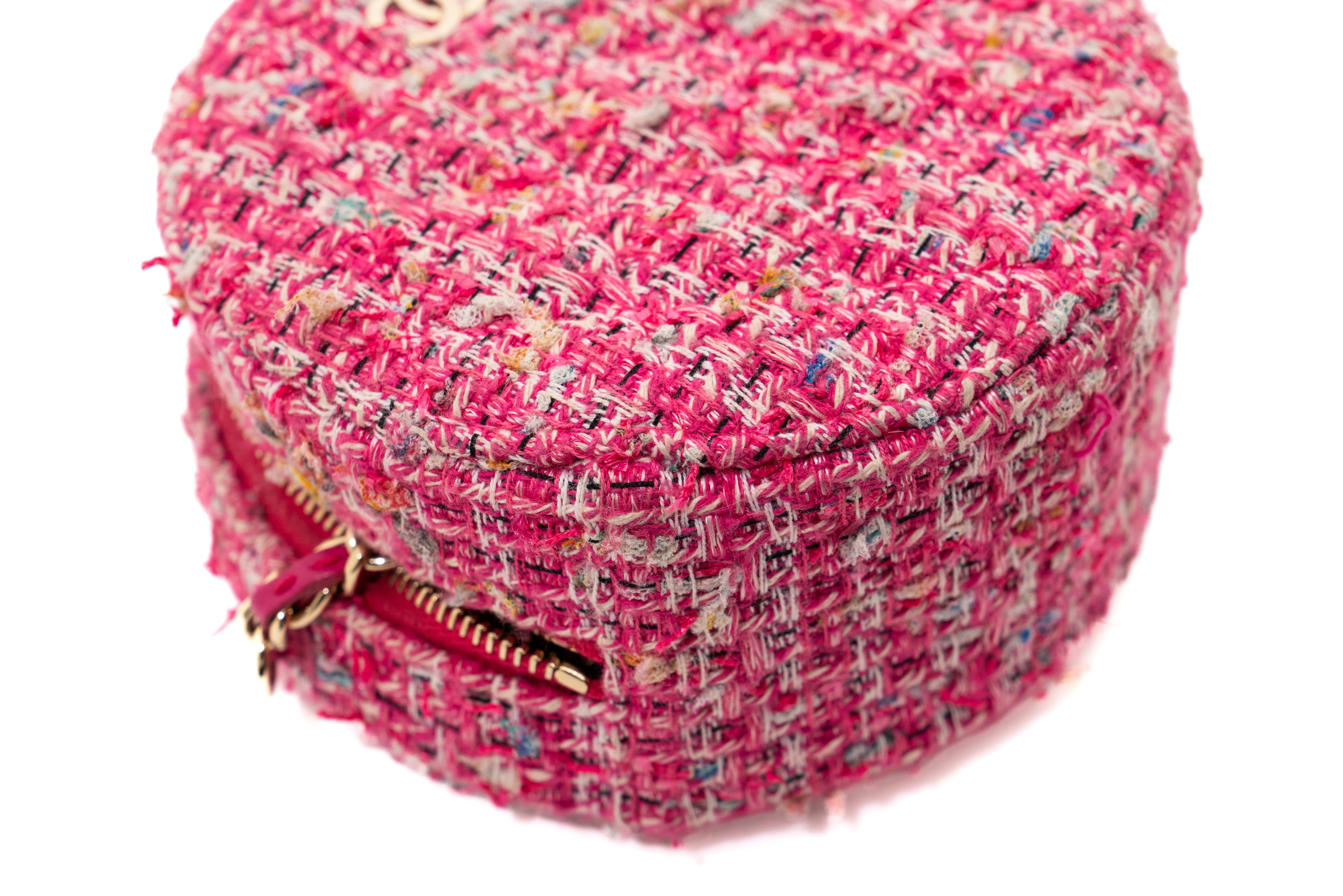 Chanel Tweed Handbag in Pink GHW