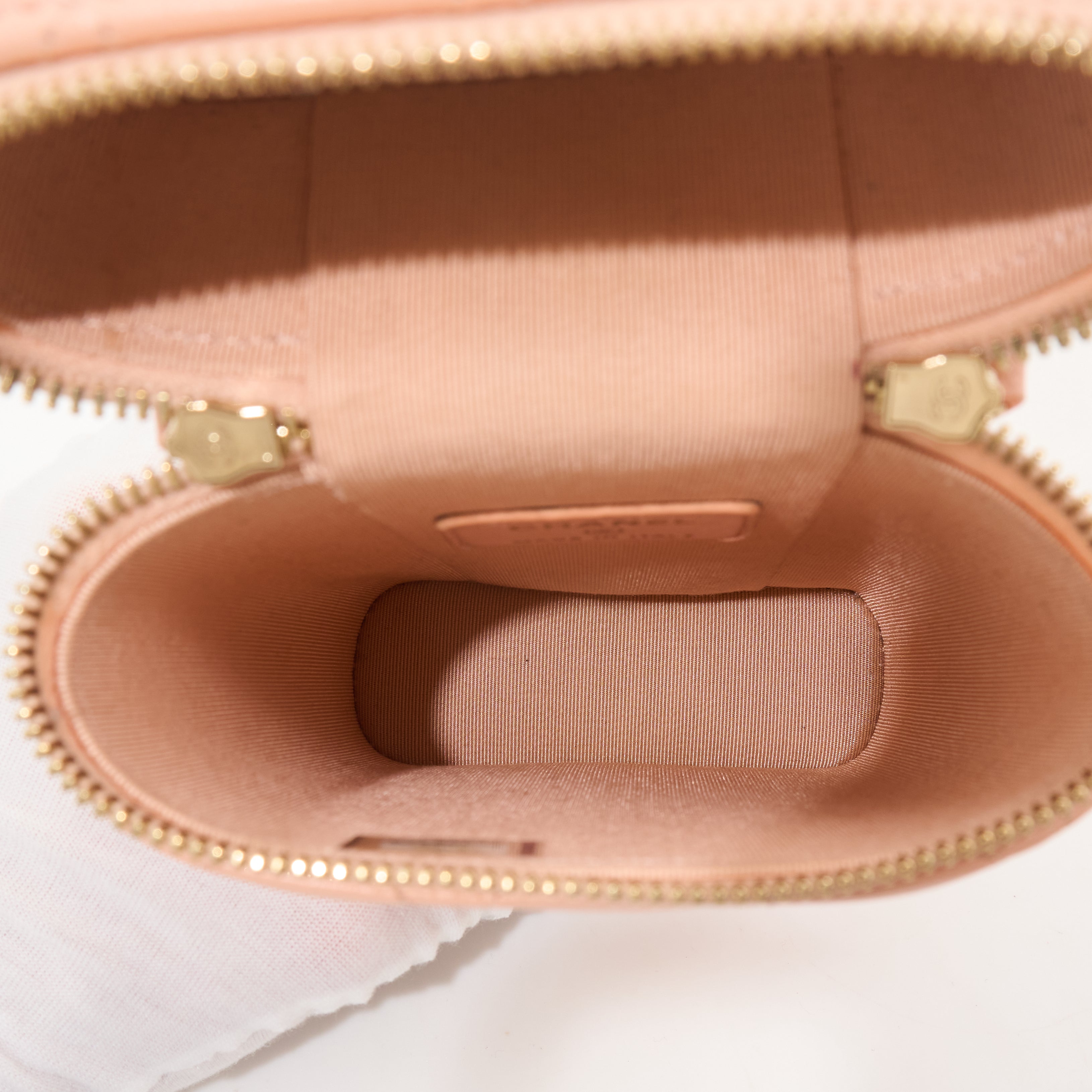 Chanel Vertical Vanity Case Pink Lambskin LGHW