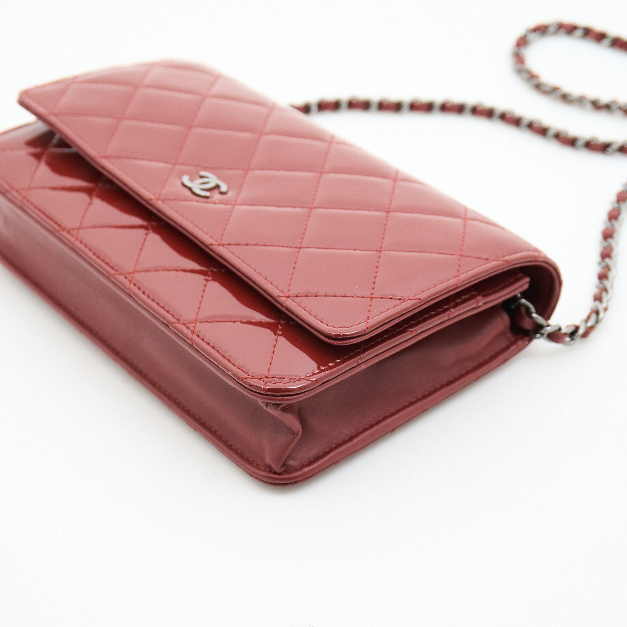 Chanel Red Patent Wallet On Chain SHW