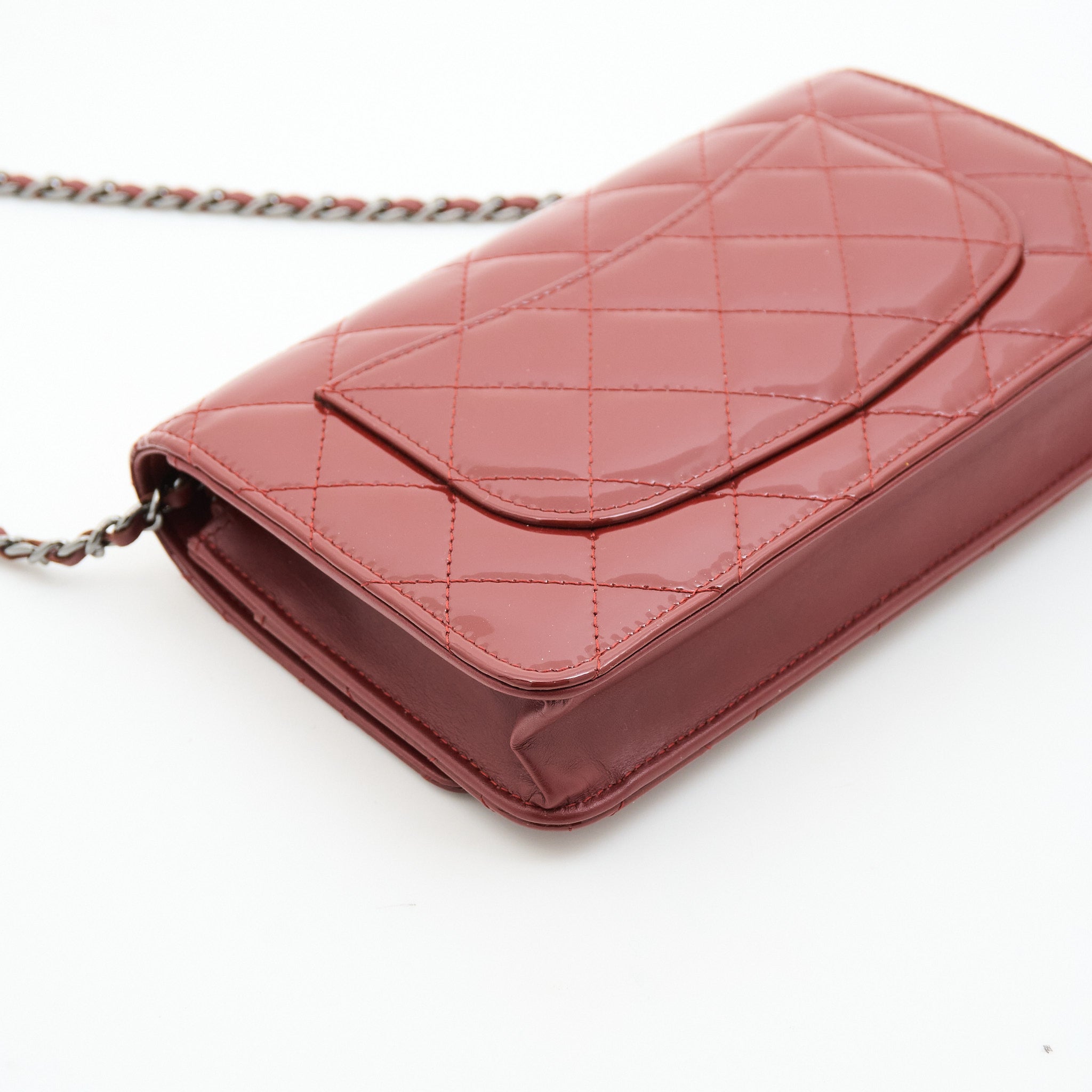 Chanel Red Patent Wallet On Chain SHW