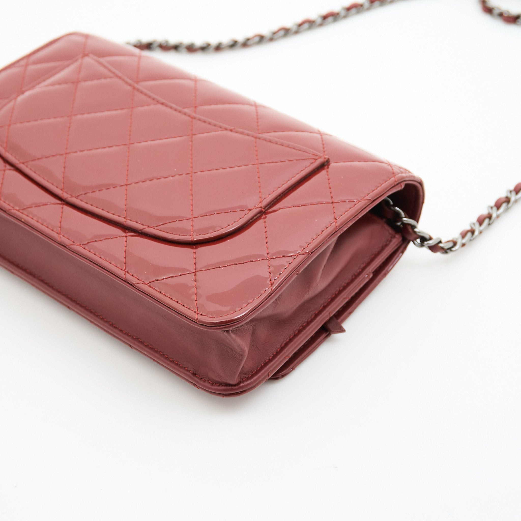 Chanel Red Patent Wallet On Chain SHW