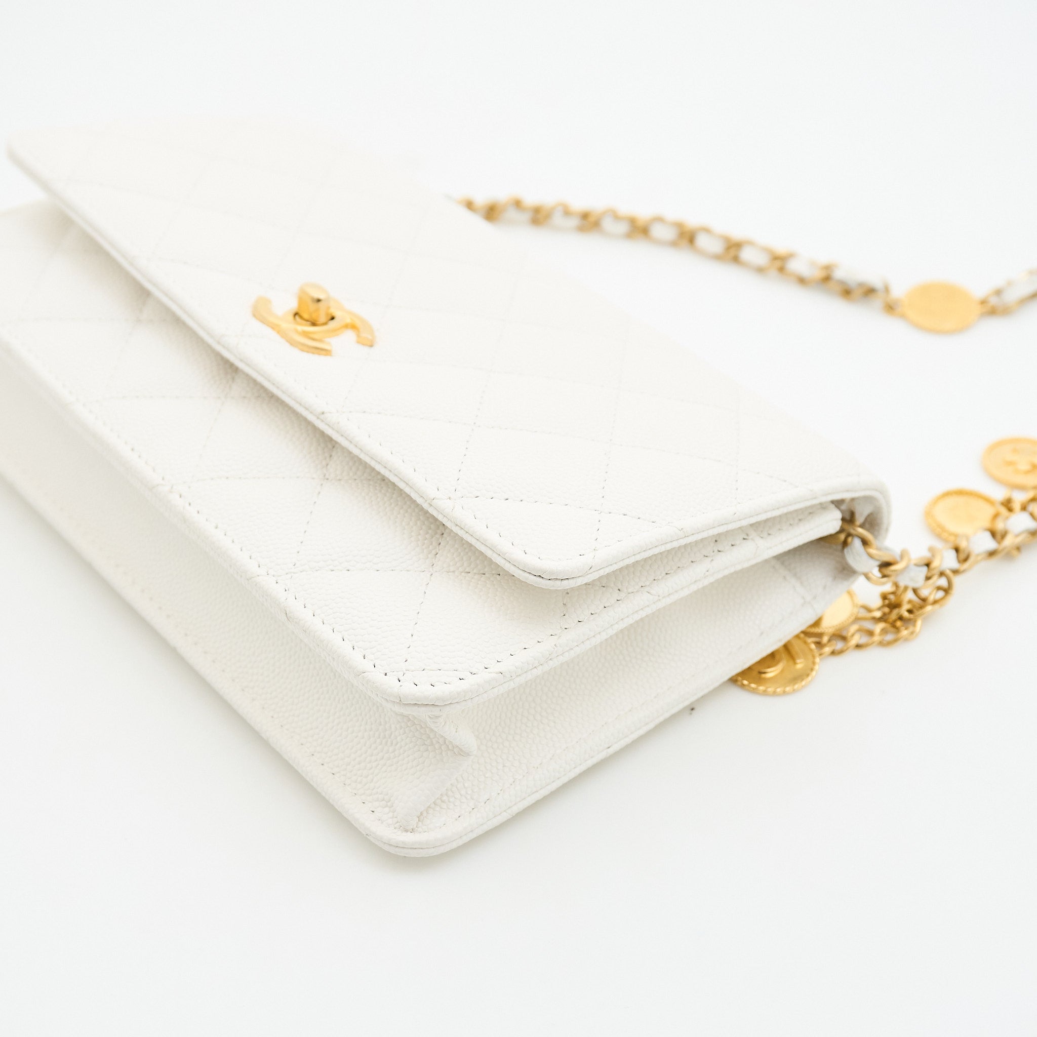 Chanel White Caviar Wallet On Chain GHW