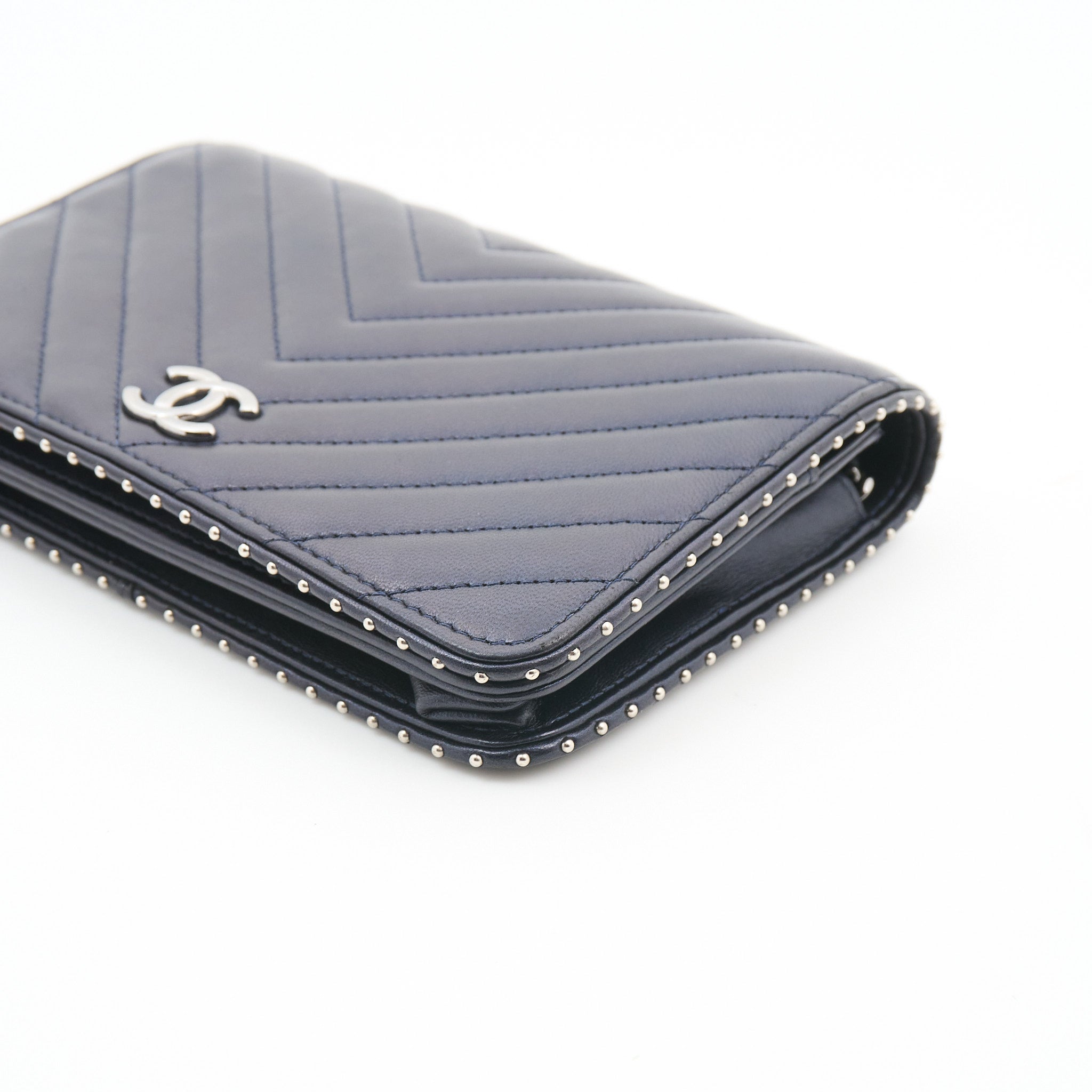 Chanel WOC Midnight Blue Chevron Lambskin SHW