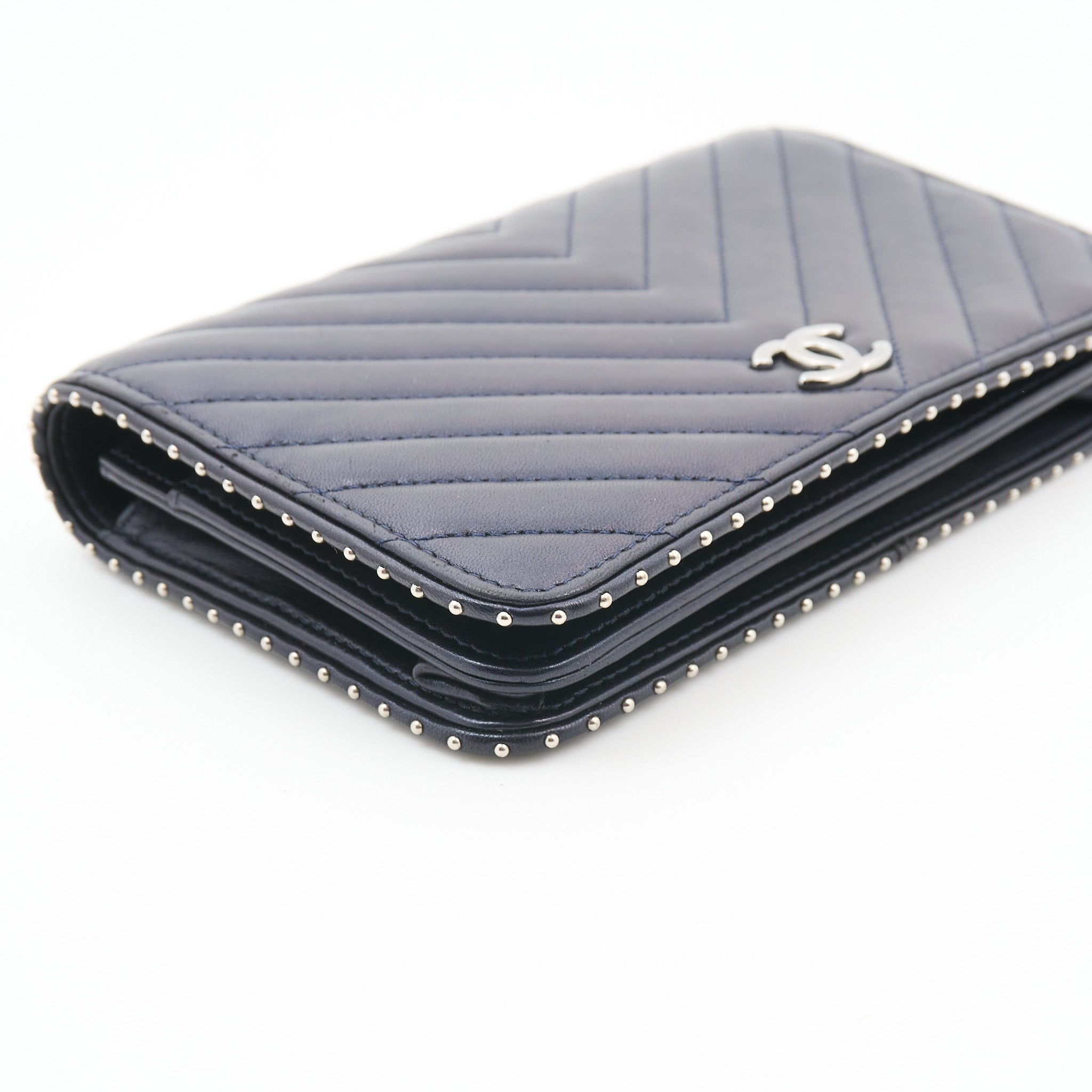 Chanel WOC Midnight Blue Chevron Lambskin SHW