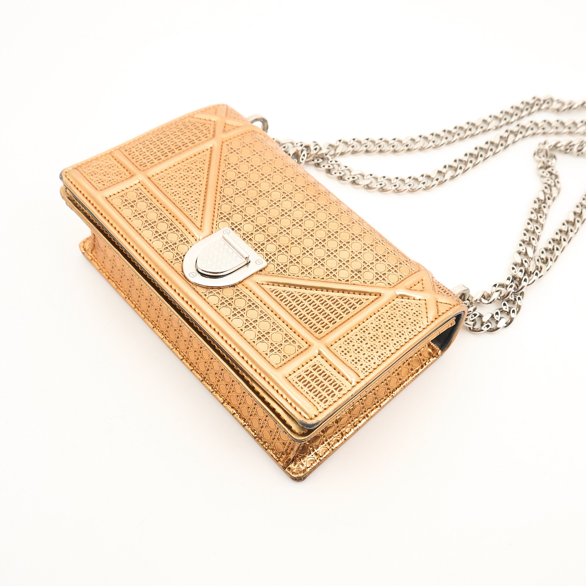 Christian Dior Diorama Wallet On Chain Bronze