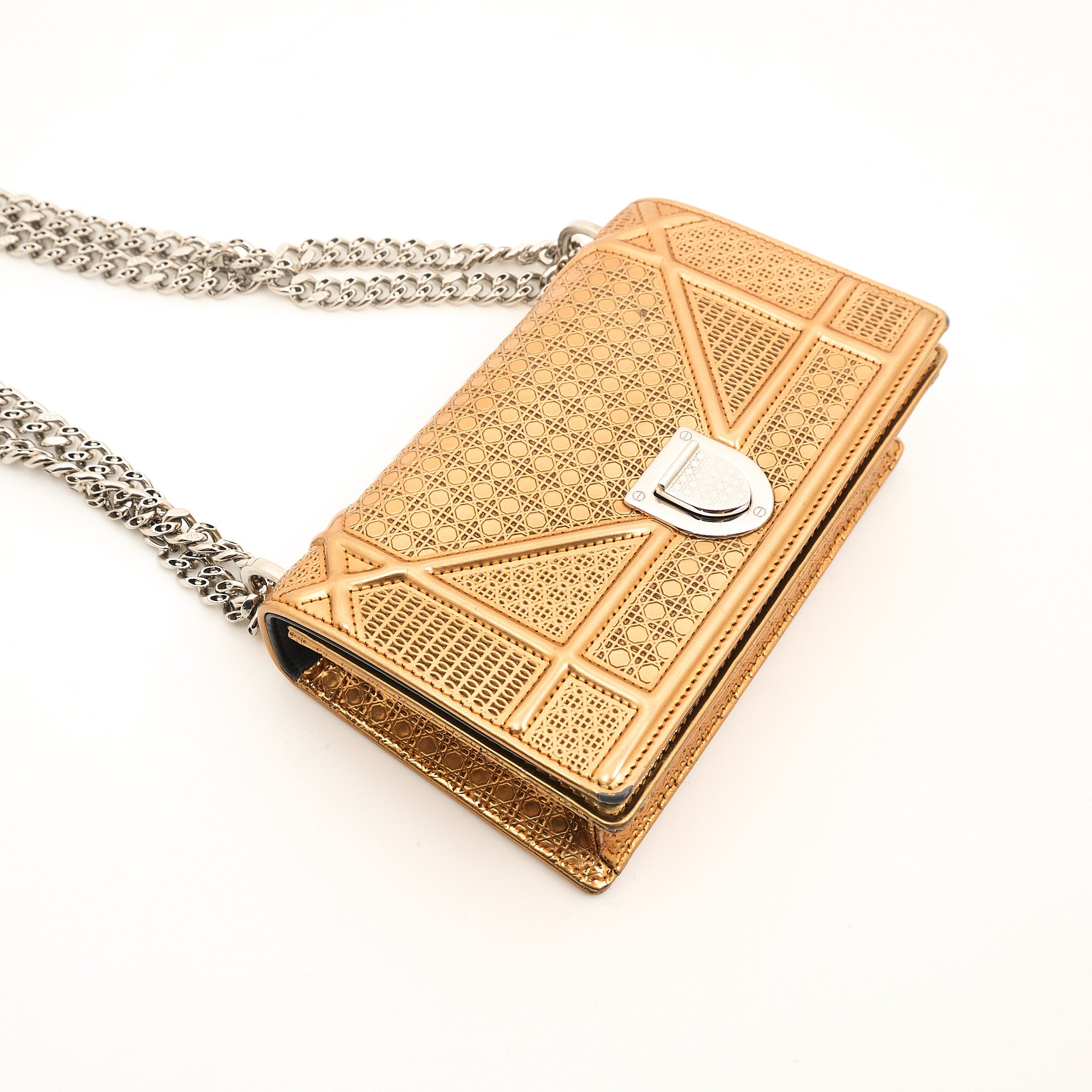 Christian Dior Diorama Wallet On Chain Bronze