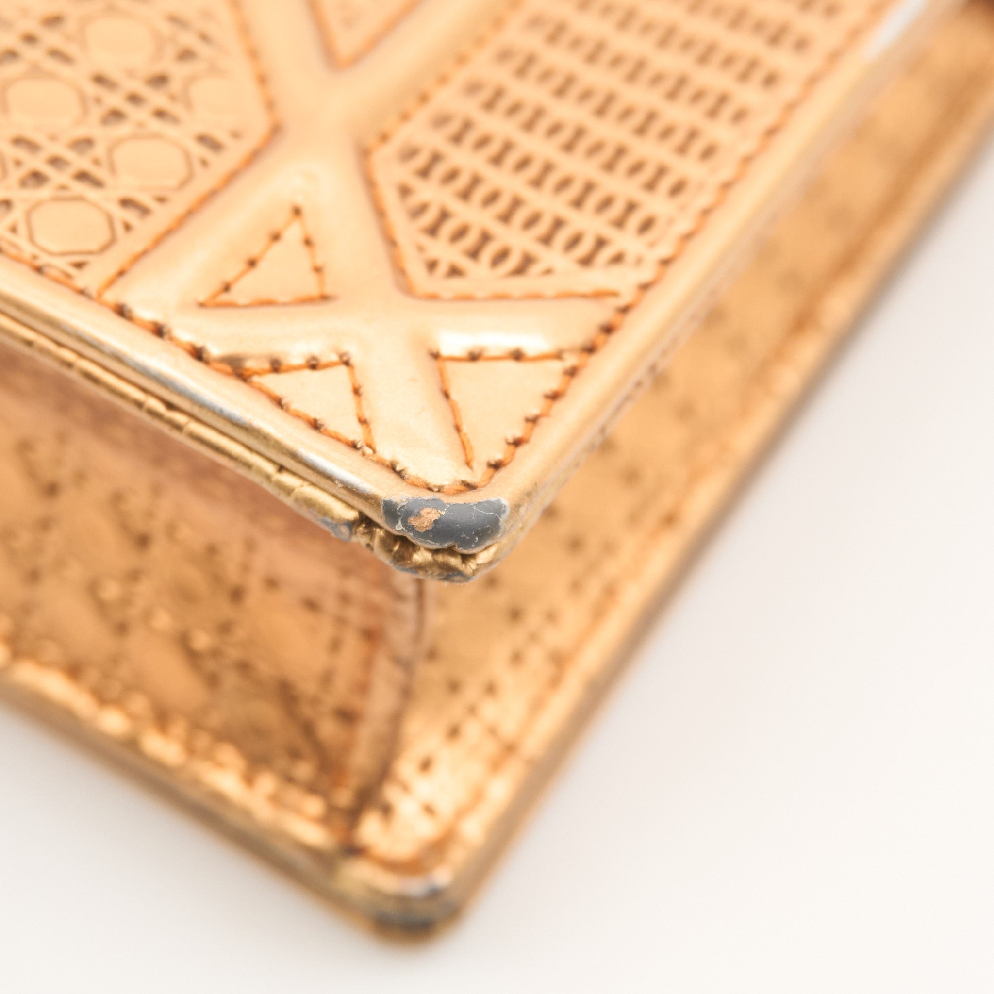 Christian Dior Diorama Wallet On Chain Bronze