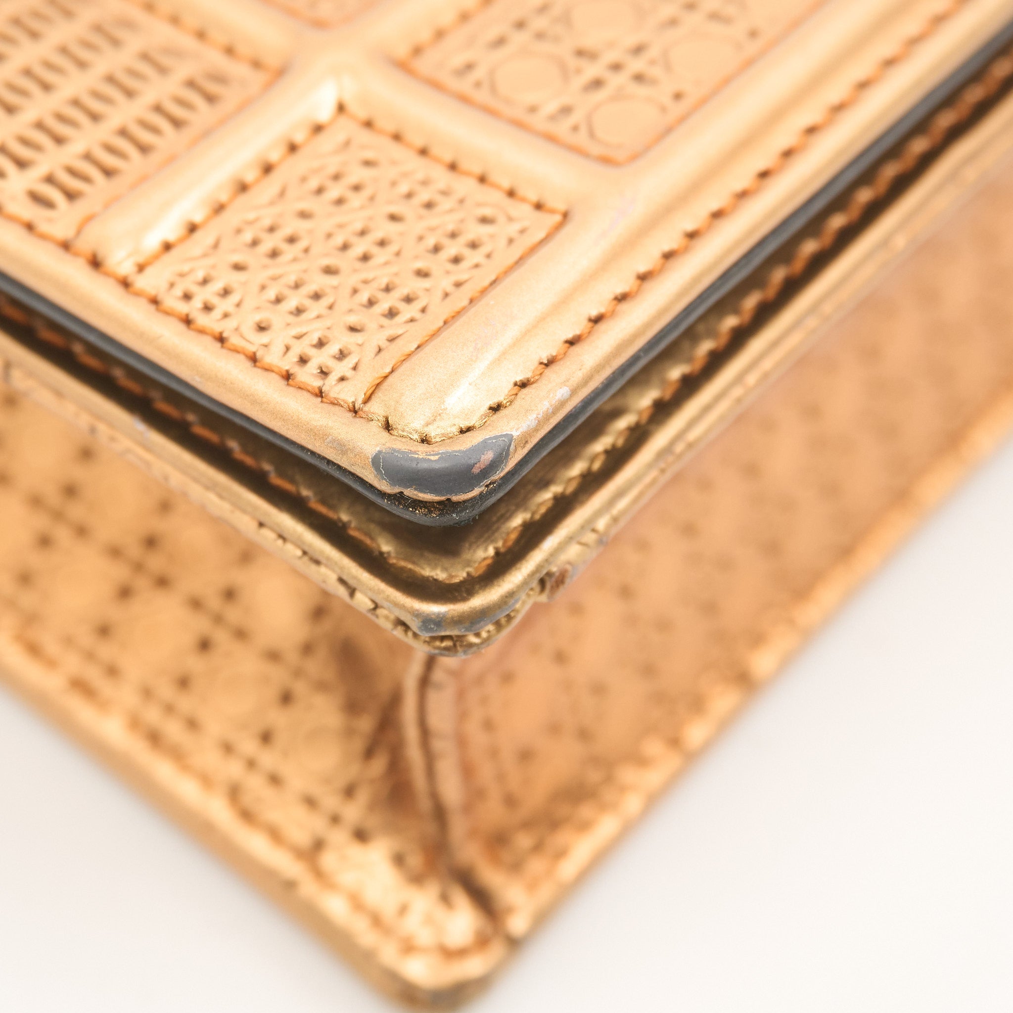 Christian Dior Diorama Wallet On Chain Bronze