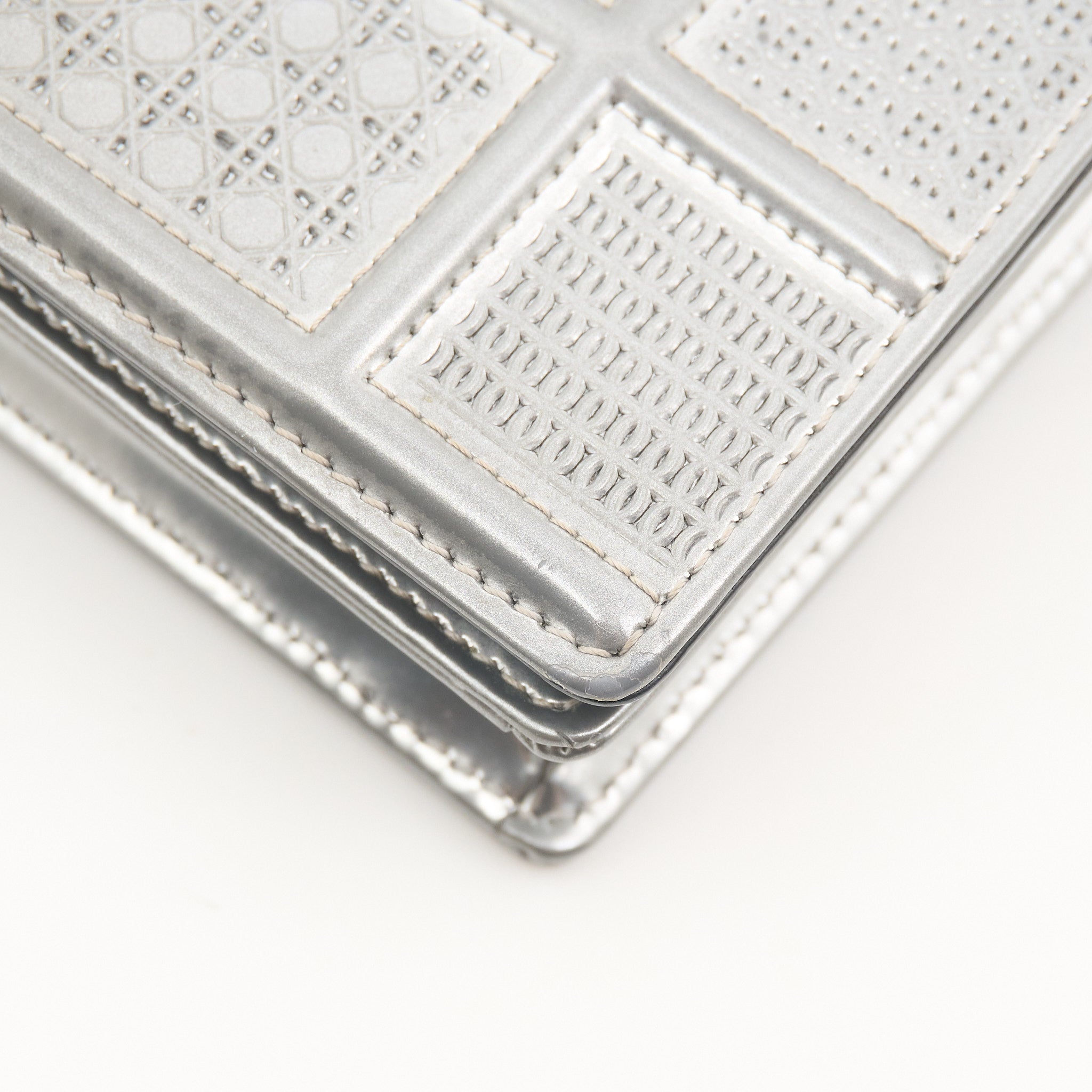 Christian Dior Diorama Wallet On Chain Silver