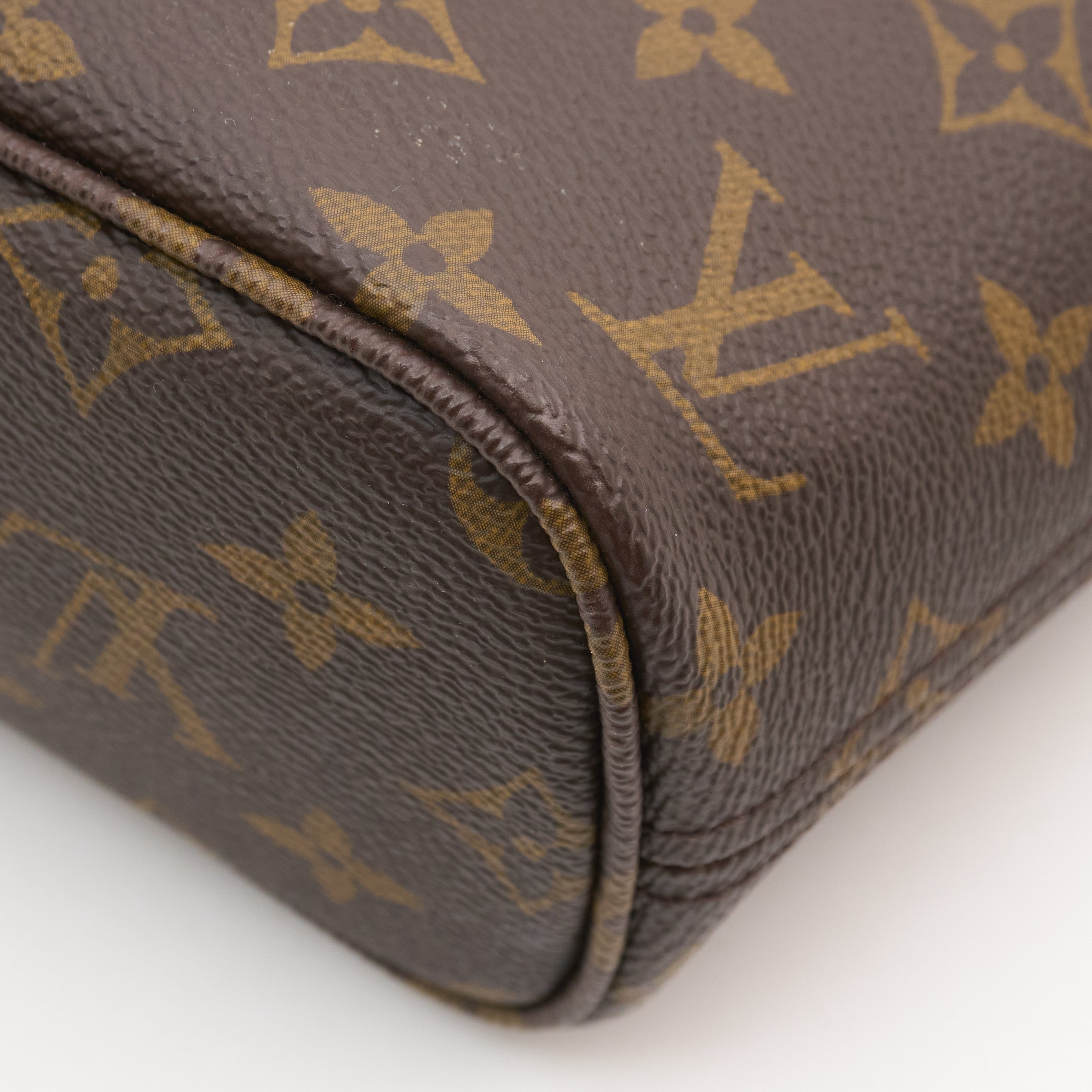 Louis Vuitton Neverfull BB