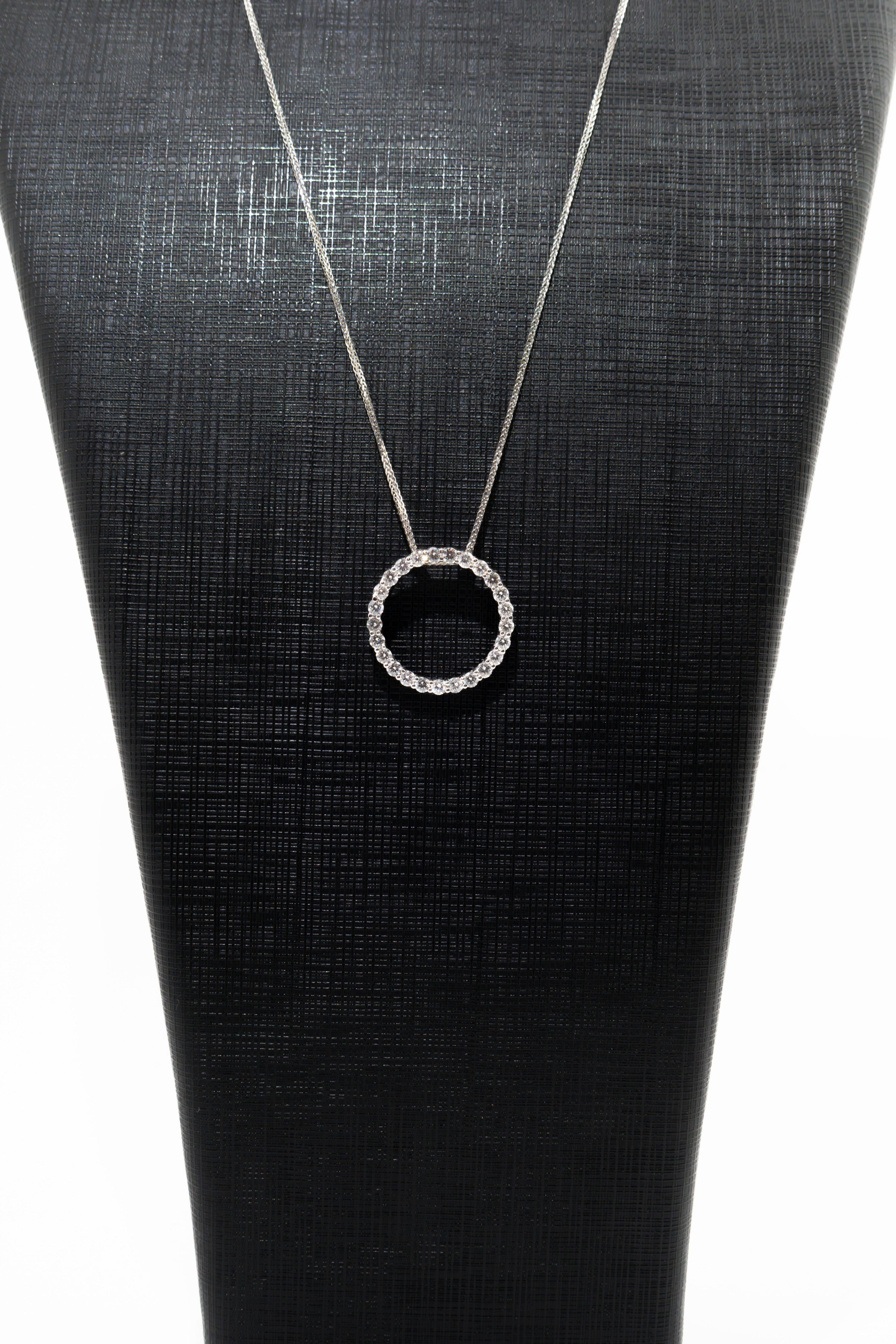 Fili 18ct White Gold Diamond Circle of Life Necklace