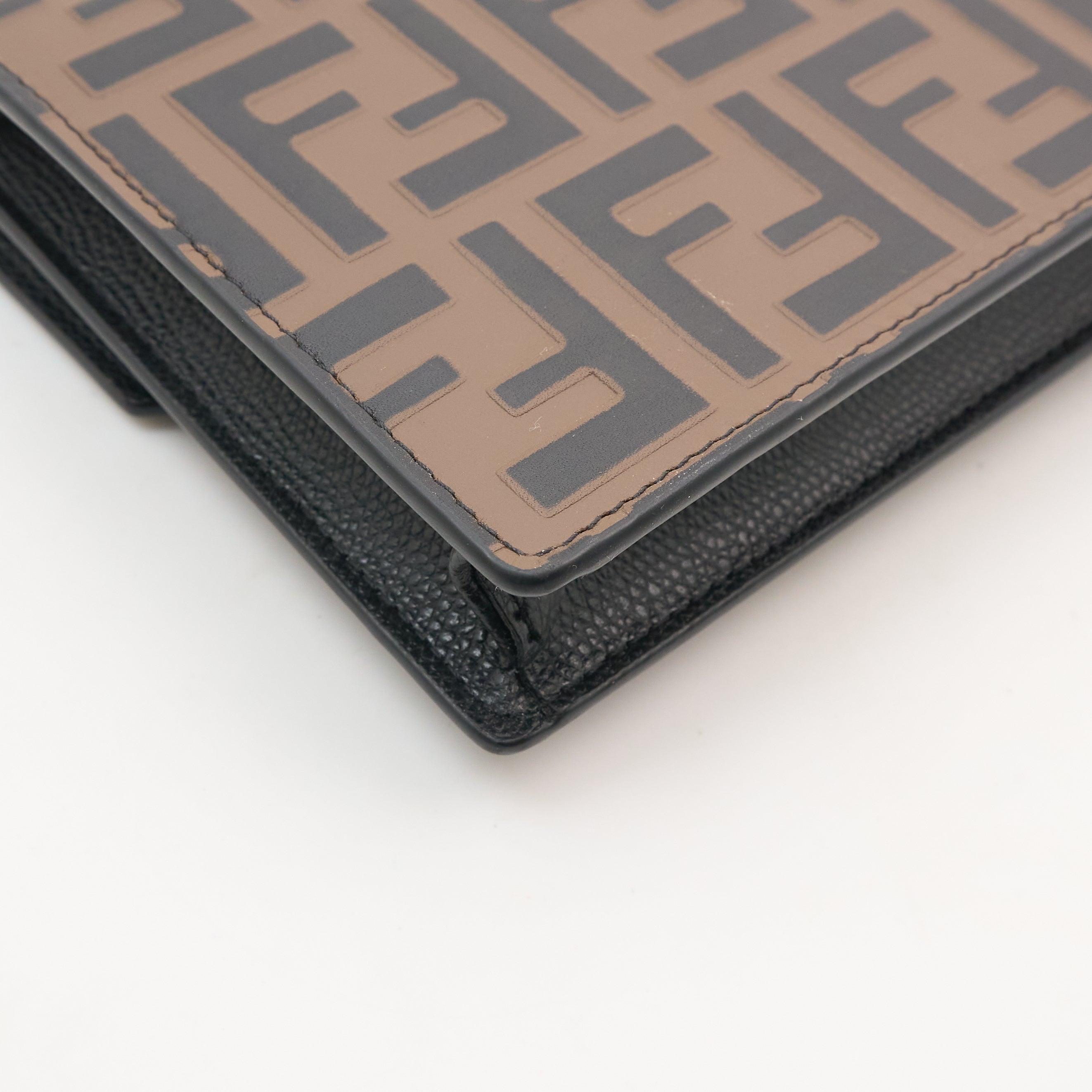 Fendi FF Wallet On Chain Bag