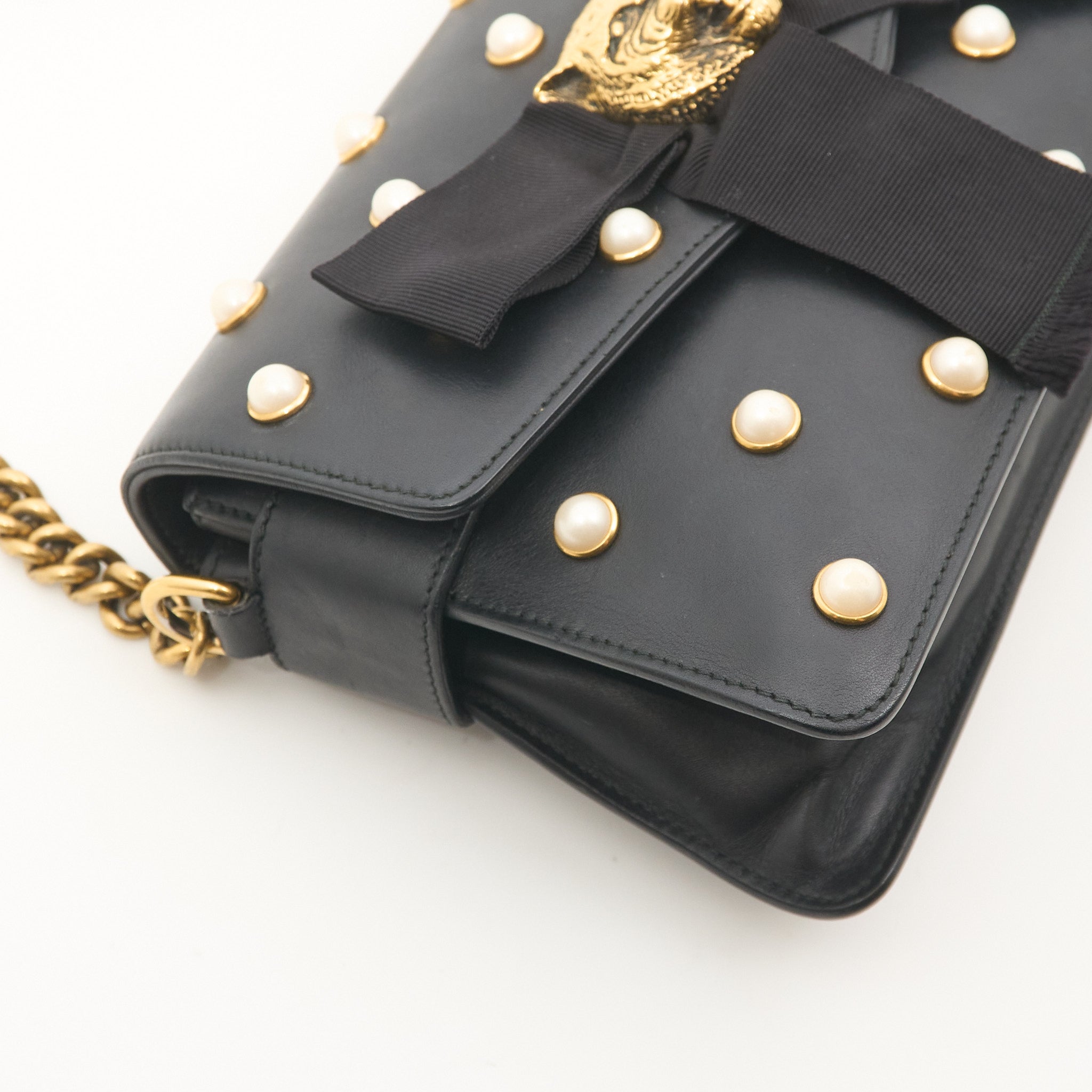Gucci Broadway Feline Pearl Shoulder Bag