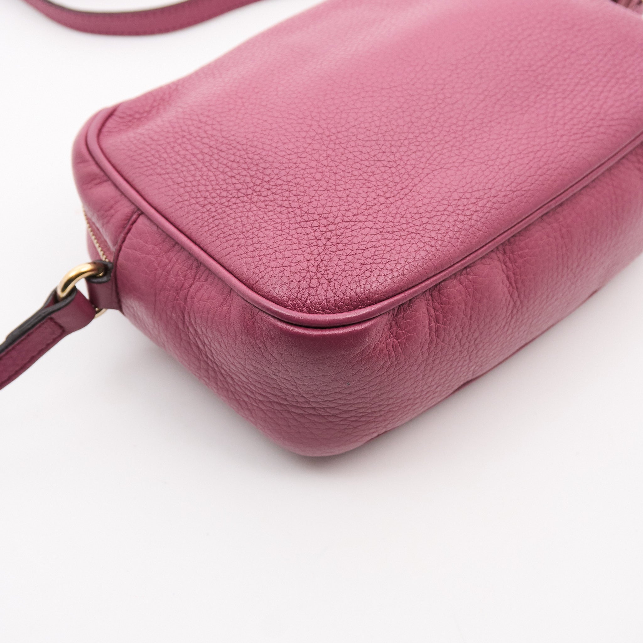 Gucci Disco Soho Berry Crossbody Bag