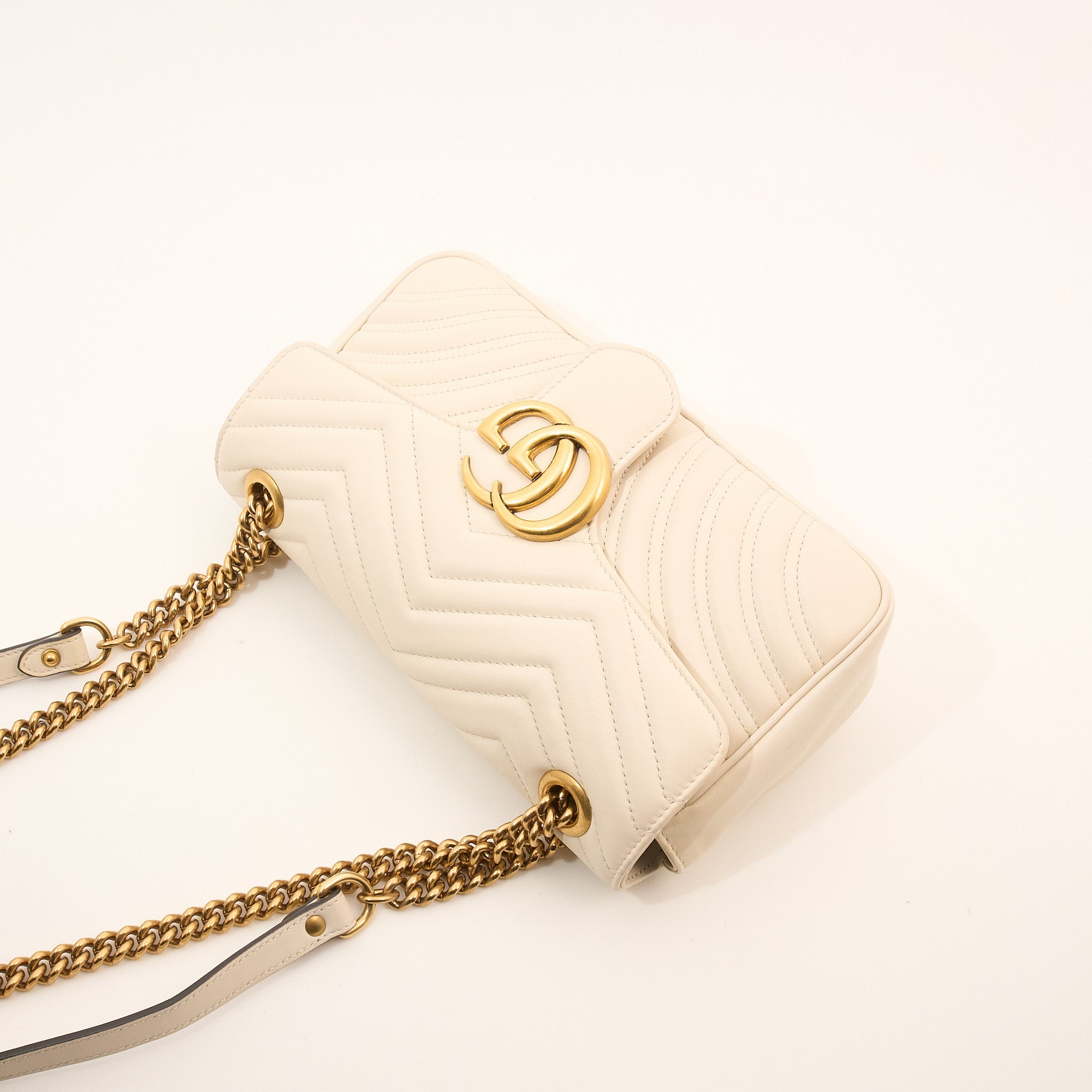 Gucci GG Marmont Small Matelassé Shoulder Flap Bag White