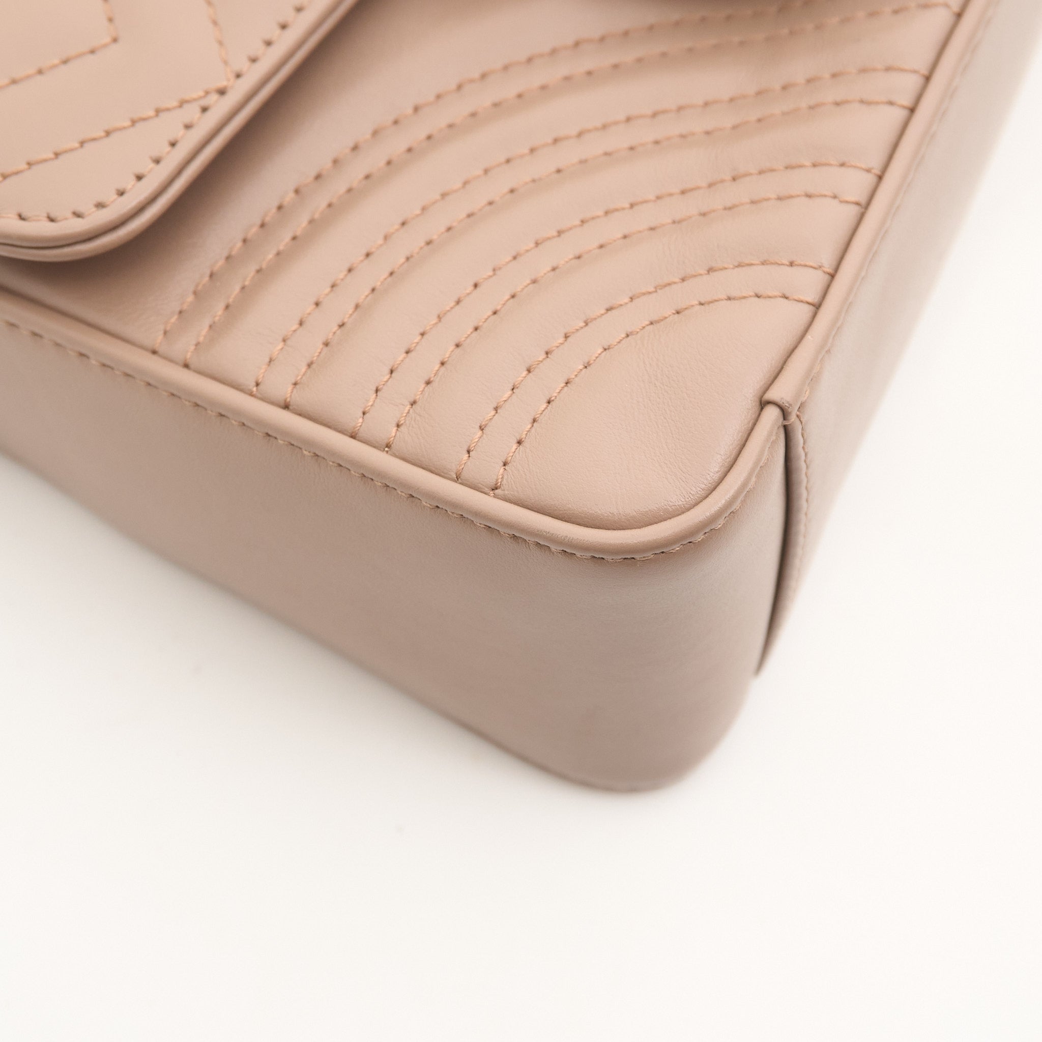 Gucci GG Marmont Small Top Handle Bag in Nude