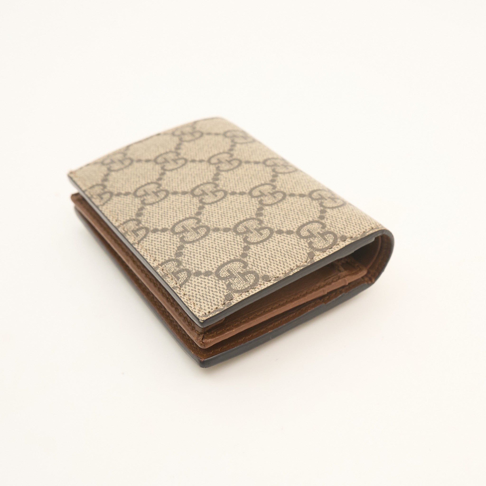 Gucci GG Supreme Limited Edition Bird Embroidered Wallet