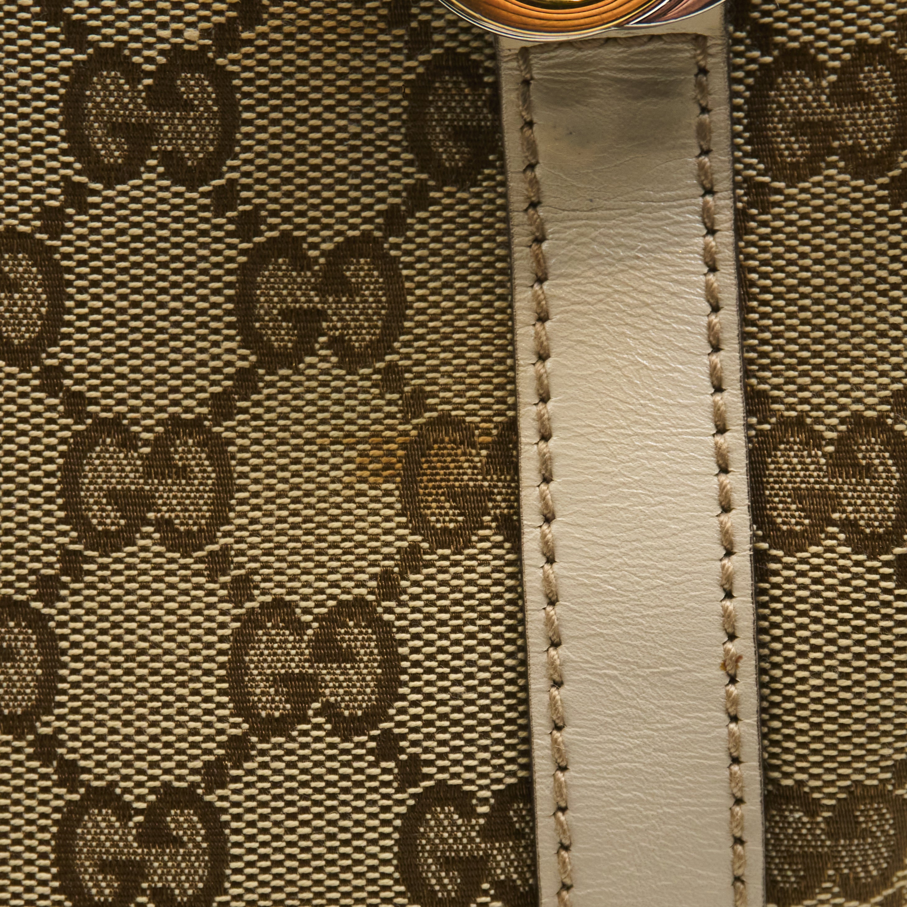 Gucci GG Supreme Vintage Shoulder Bag
