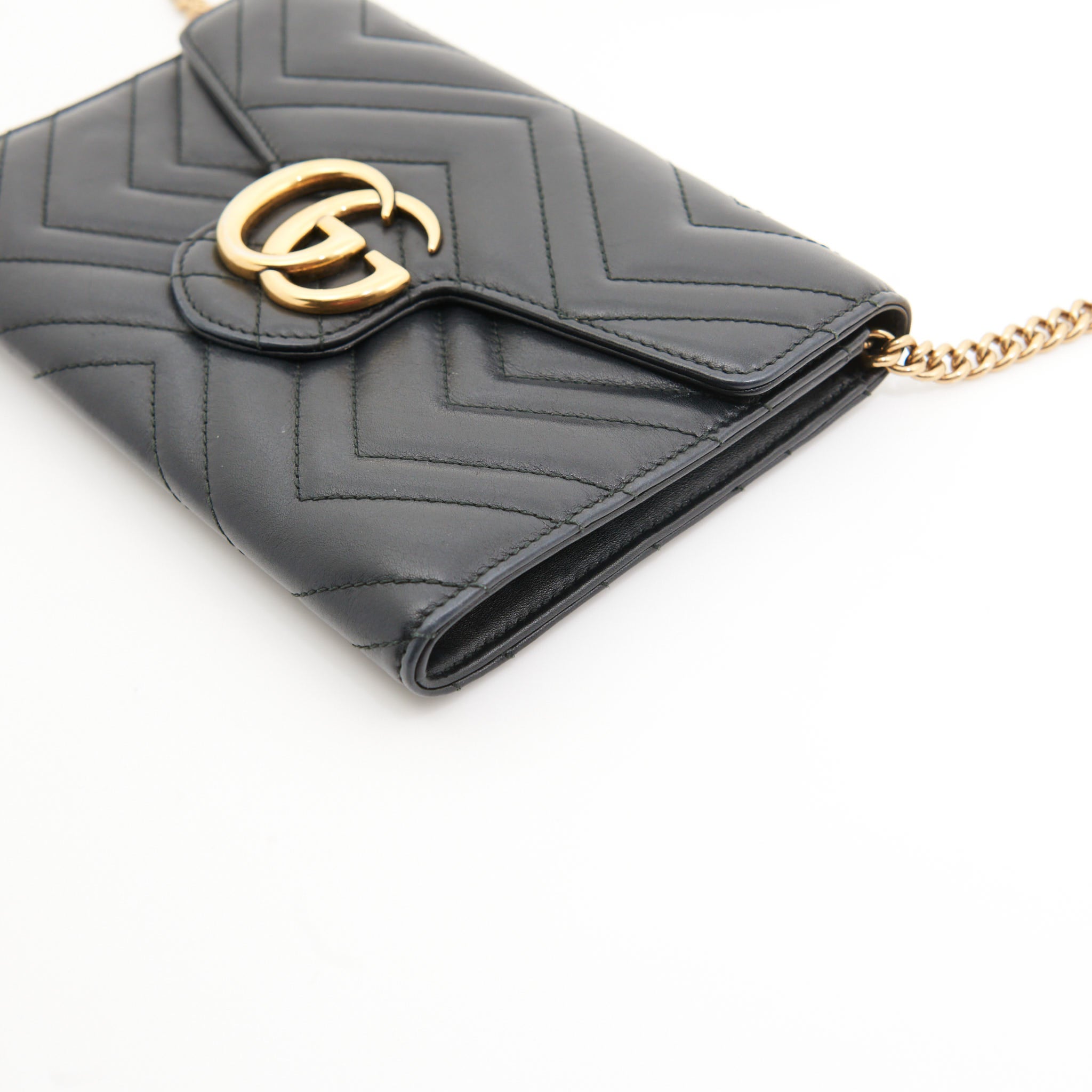 Gucci Leather Marmont on Chain in Black